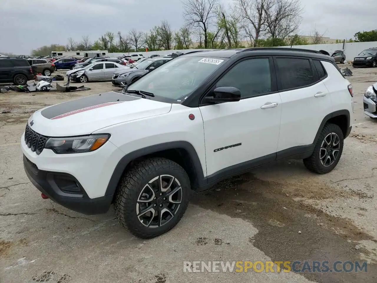 1 Photograph of a damaged car 3C4NJDDN5ST523245 JEEP COMPASS 2025