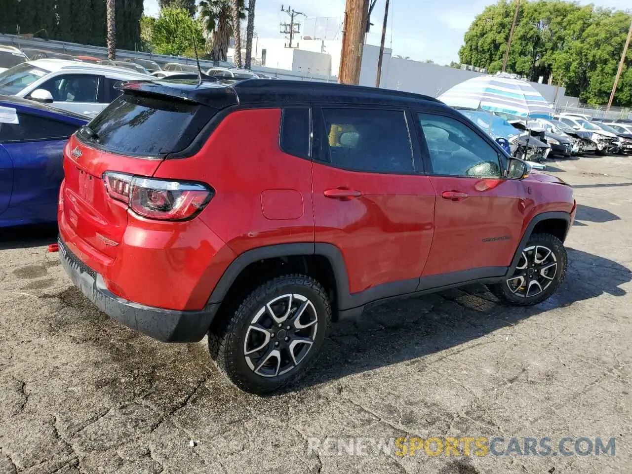 3 Photograph of a damaged car 3C4NJDDN5ST533306 JEEP COMPASS 2025