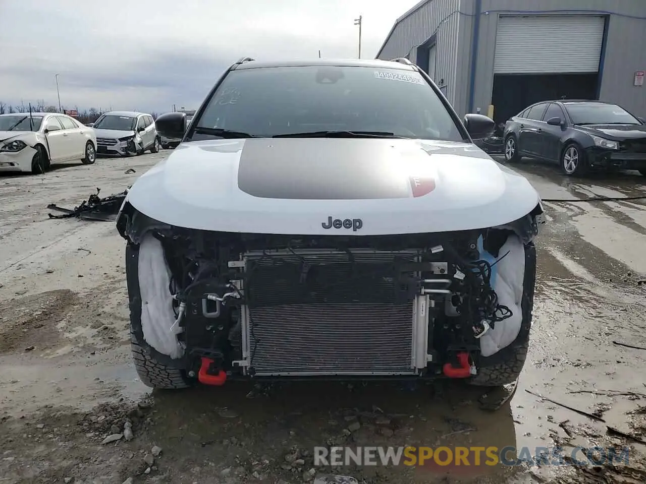 5 Photograph of a damaged car 3C4NJDDN6ST523447 JEEP COMPASS 2025