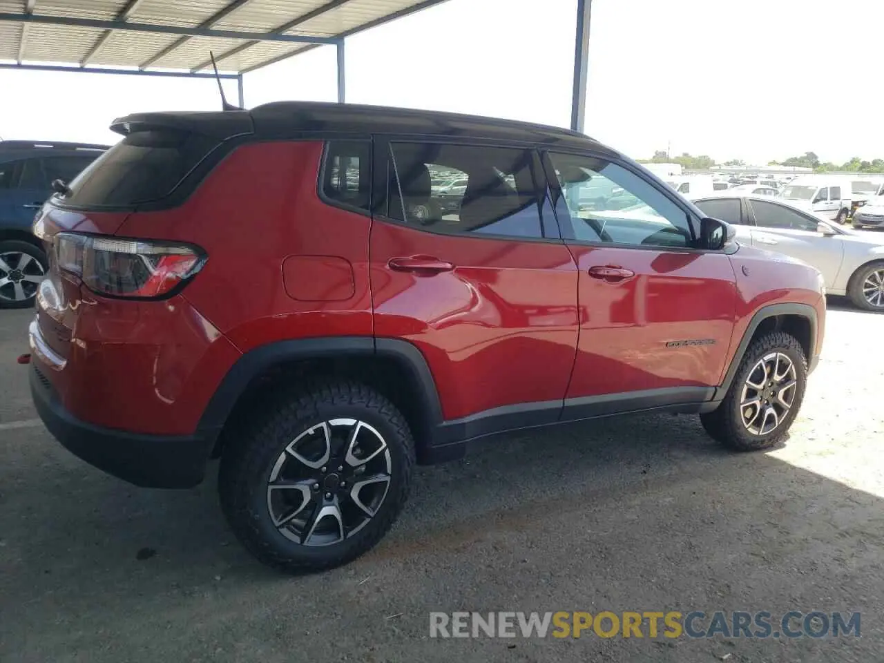 3 Photograph of a damaged car 3C4NJDDN7ST557719 JEEP COMPASS 2025