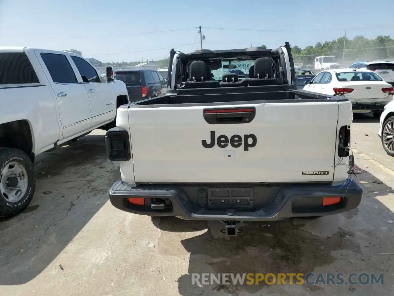 6 Photograph of a damaged car 1C6HJTAG1LL147810 JEEP GLADIATOR 2020