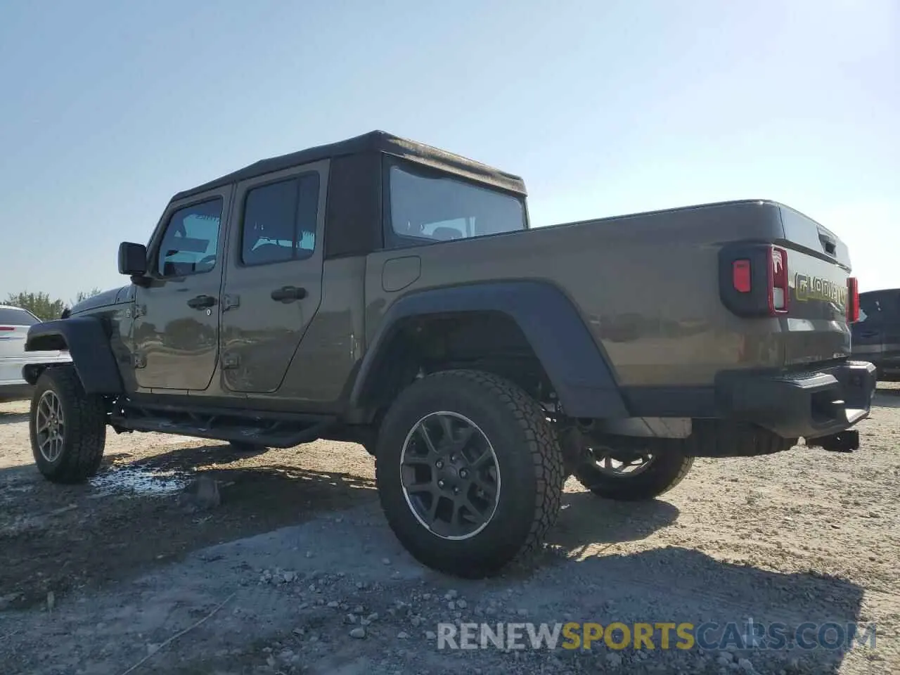 2 Photograph of a damaged car 1C6HJTAG1LL168818 JEEP GLADIATOR 2020