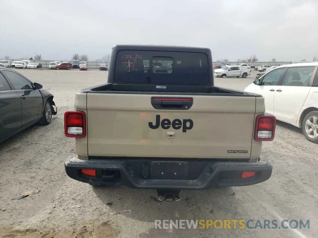 6 Photograph of a damaged car 1C6HJTAG1LL187076 JEEP GLADIATOR 2020