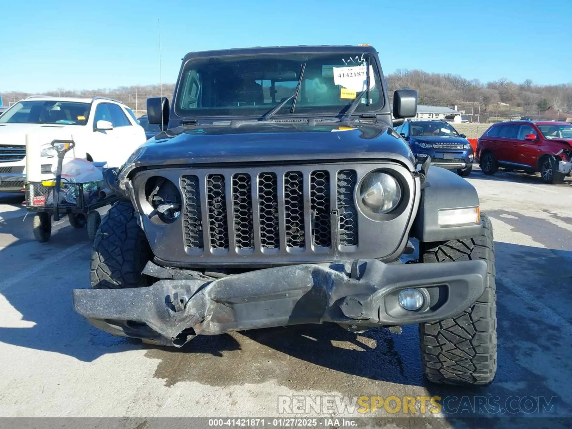 12 Photograph of a damaged car 1C6HJTAG2LL157603 JEEP GLADIATOR 2020