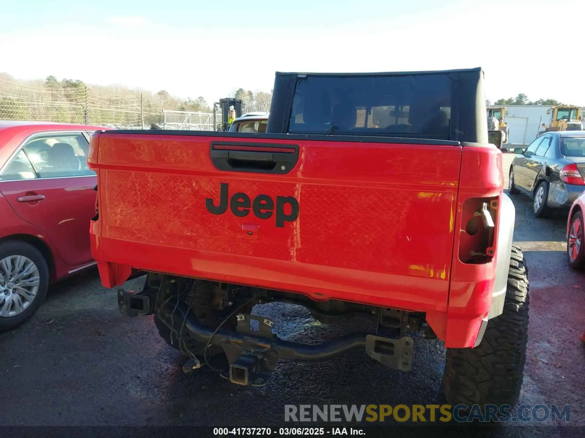 16 Photograph of a damaged car 1C6HJTAG3LL108524 JEEP GLADIATOR 2020