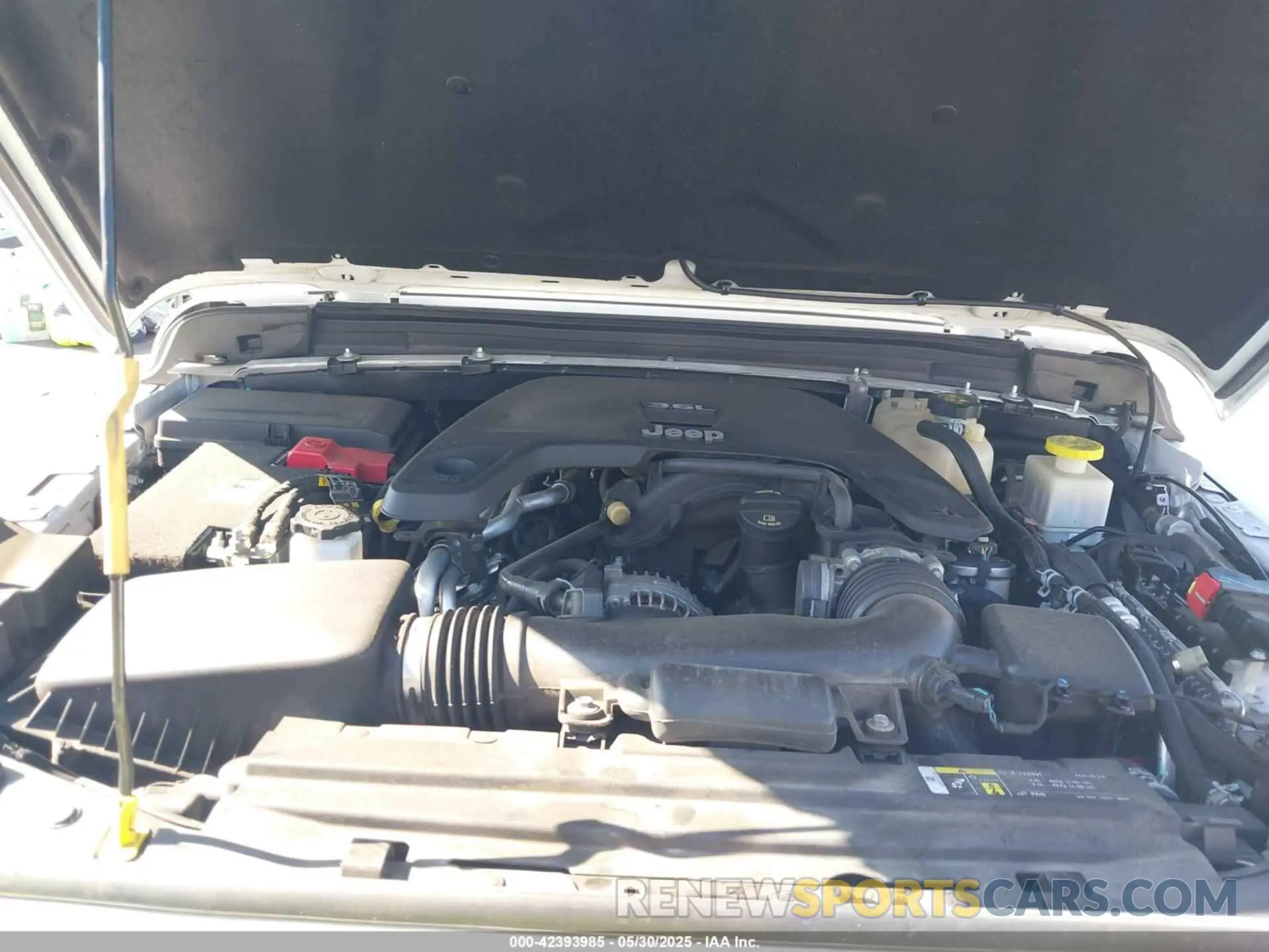10 Photograph of a damaged car 1C6HJTAG3LL112699 JEEP GLADIATOR 2020