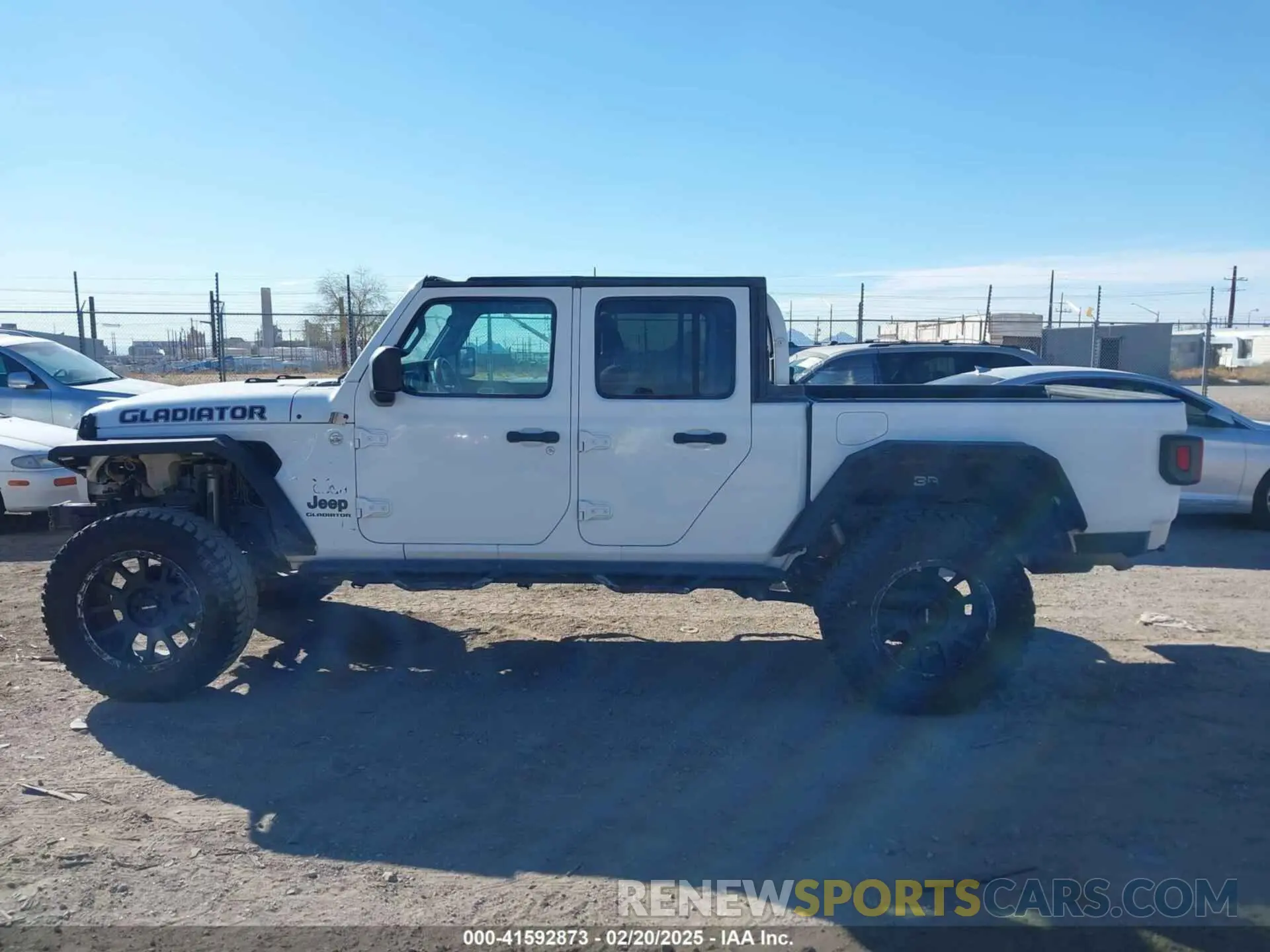 14 Photograph of a damaged car 1C6HJTAG3LL126683 JEEP GLADIATOR 2020