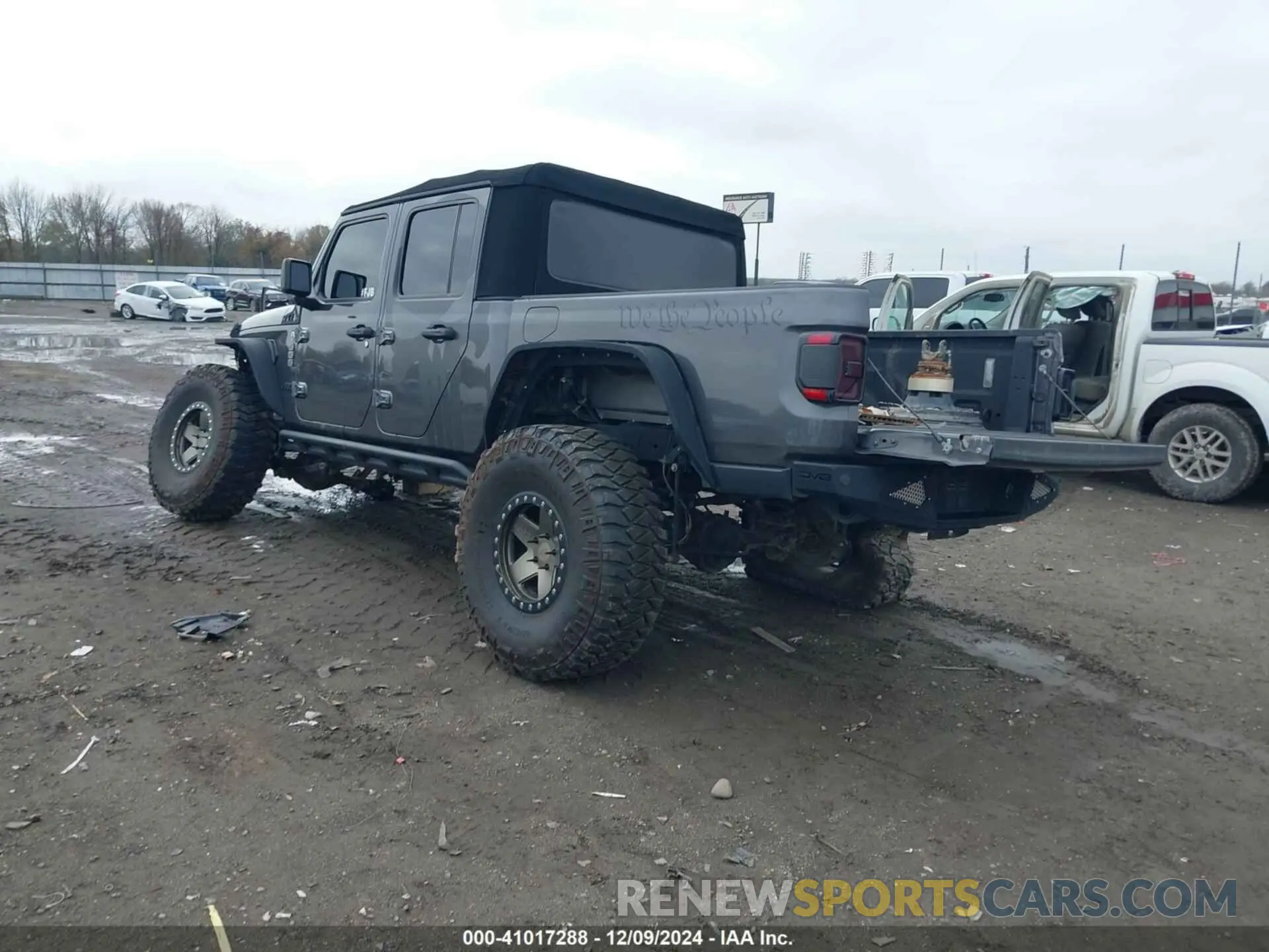 3 Photograph of a damaged car 1C6HJTAG3LL132886 JEEP GLADIATOR 2020