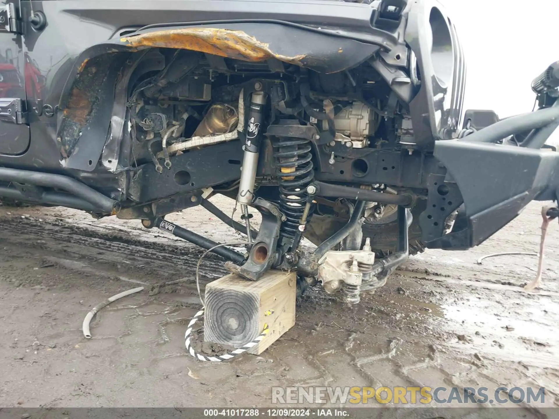6 Photograph of a damaged car 1C6HJTAG3LL132886 JEEP GLADIATOR 2020