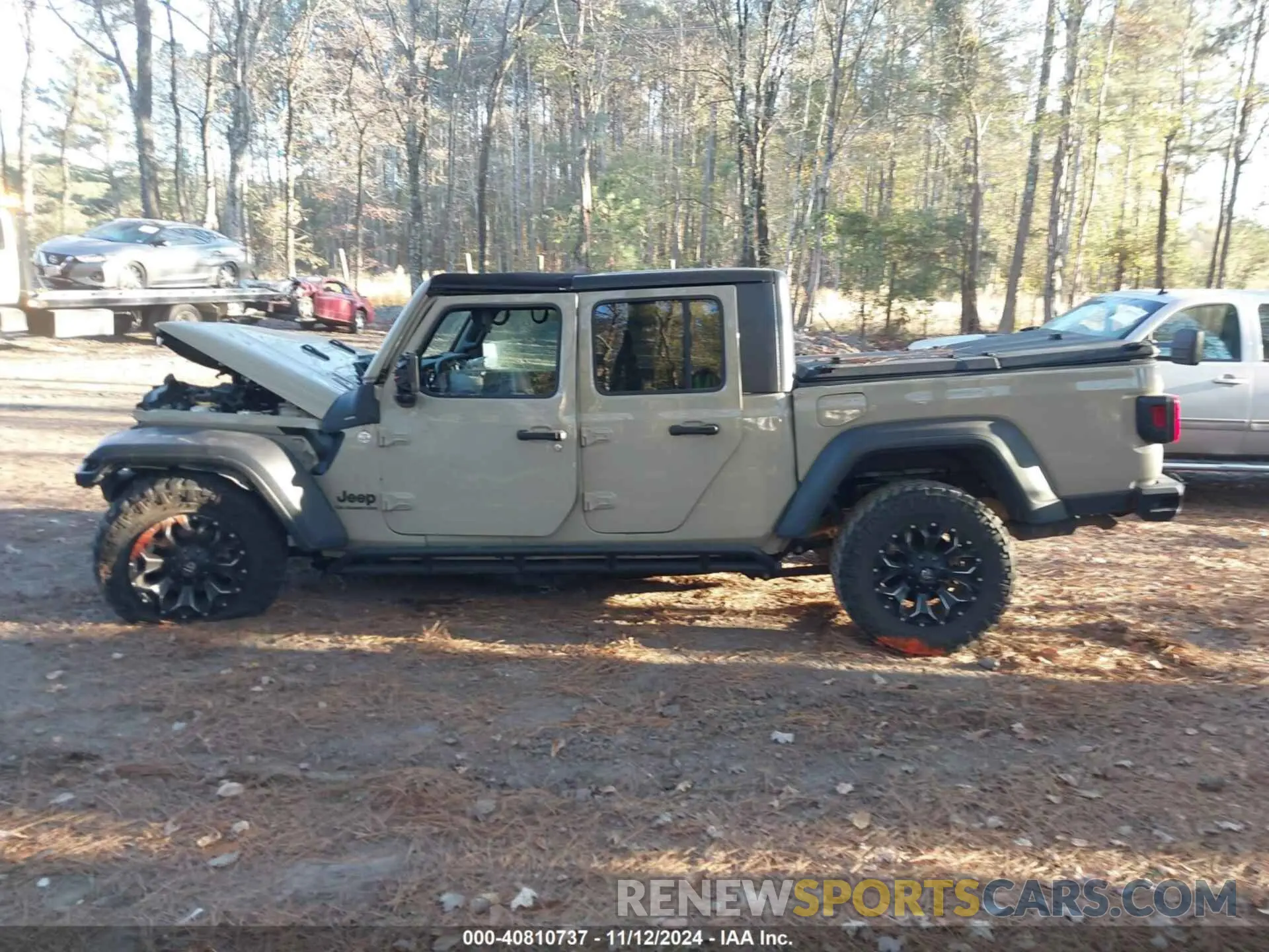 13 Photograph of a damaged car 1C6HJTAG3LL161062 JEEP GLADIATOR 2020