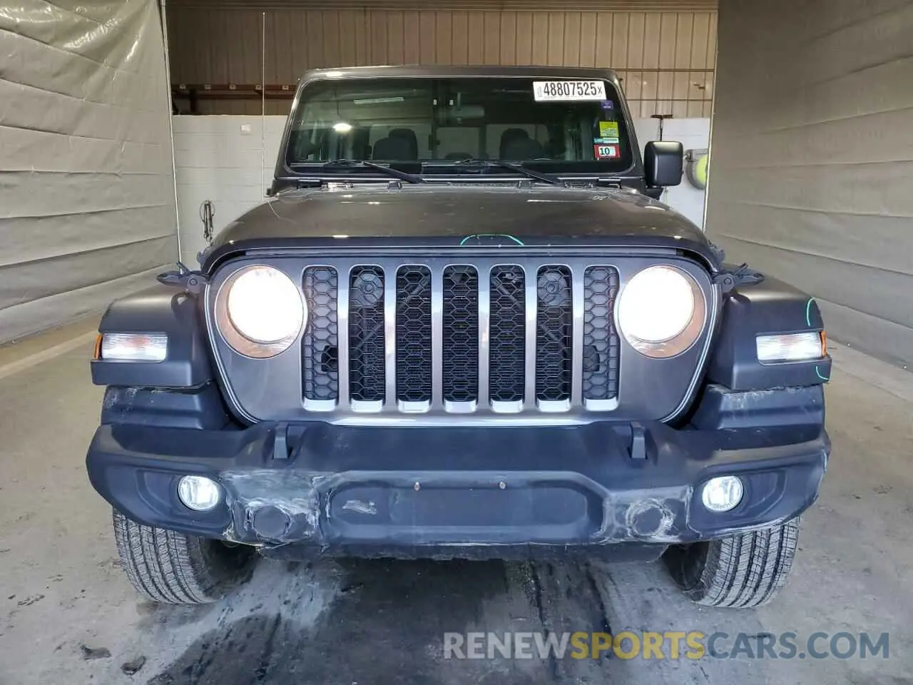 5 Photograph of a damaged car 1C6HJTAG3LL161496 JEEP GLADIATOR 2020