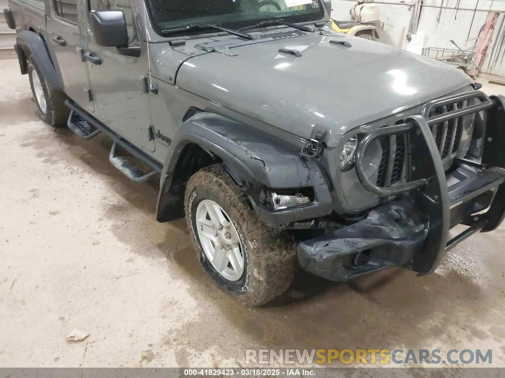 6 Photograph of a damaged car 1C6HJTAG4LL143864 JEEP GLADIATOR 2020