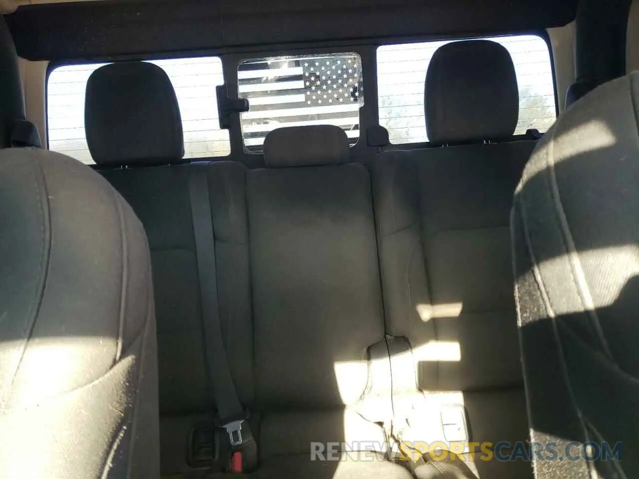 10 Photograph of a damaged car 1C6HJTAG4LL175780 JEEP GLADIATOR 2020