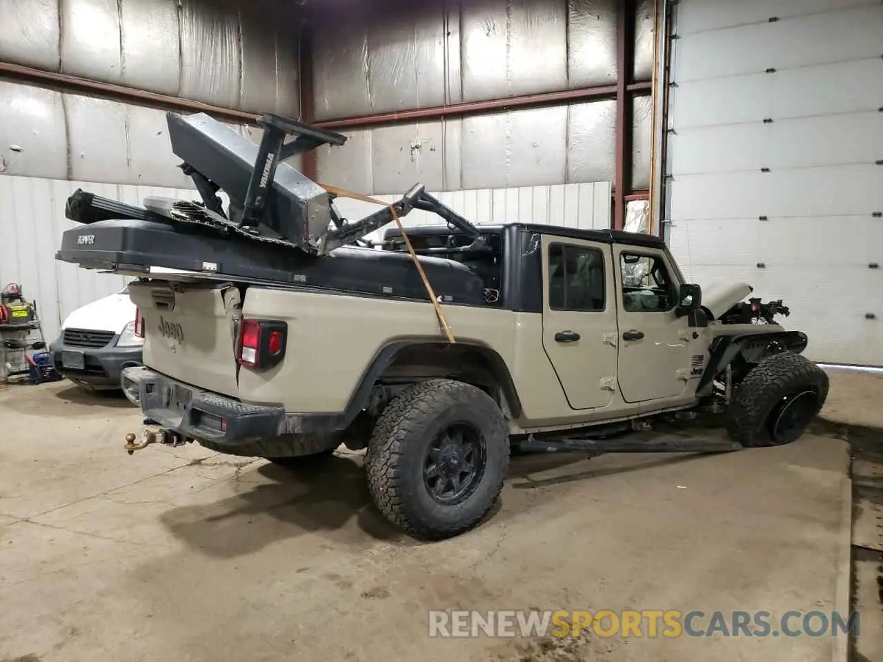 3 Photograph of a damaged car 1C6HJTAG5LL173357 JEEP GLADIATOR 2020