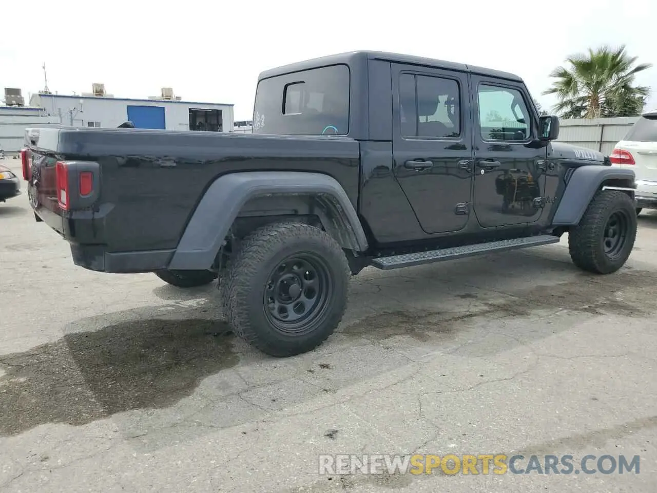 3 Photograph of a damaged car 1C6HJTAG5LL197352 JEEP GLADIATOR 2020