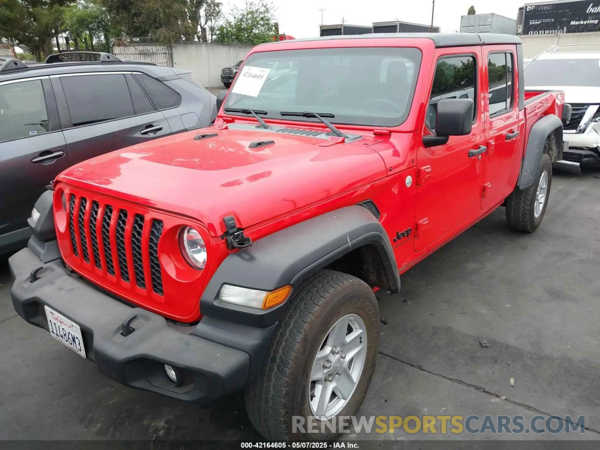 2 Photograph of a damaged car 1C6HJTAG6LL129268 JEEP GLADIATOR 2020