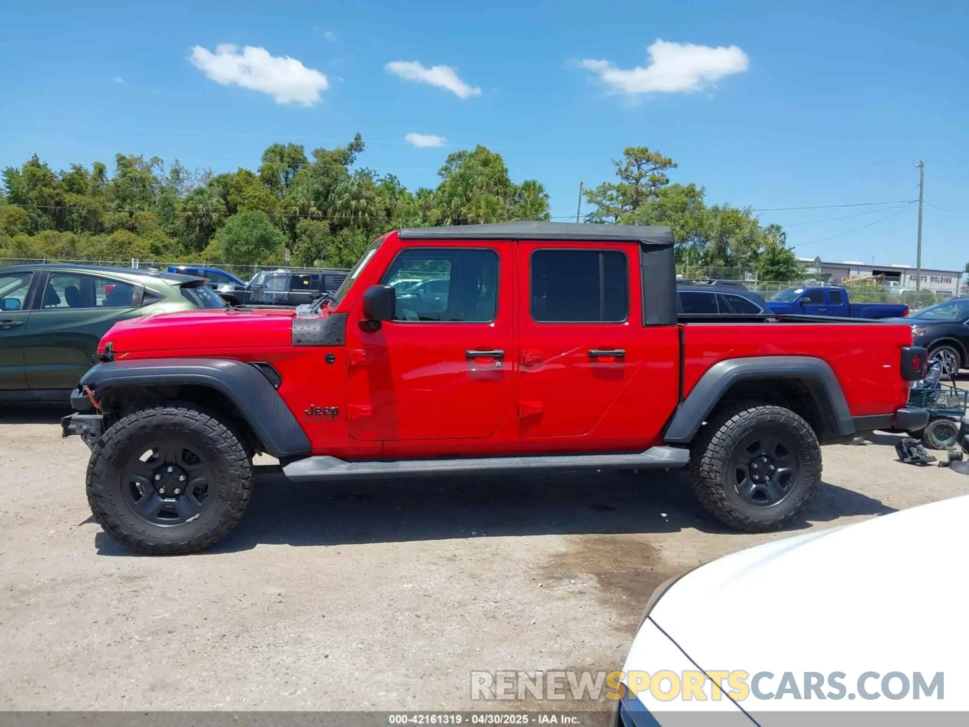 15 Photograph of a damaged car 1C6HJTAG6LL194119 JEEP GLADIATOR 2020