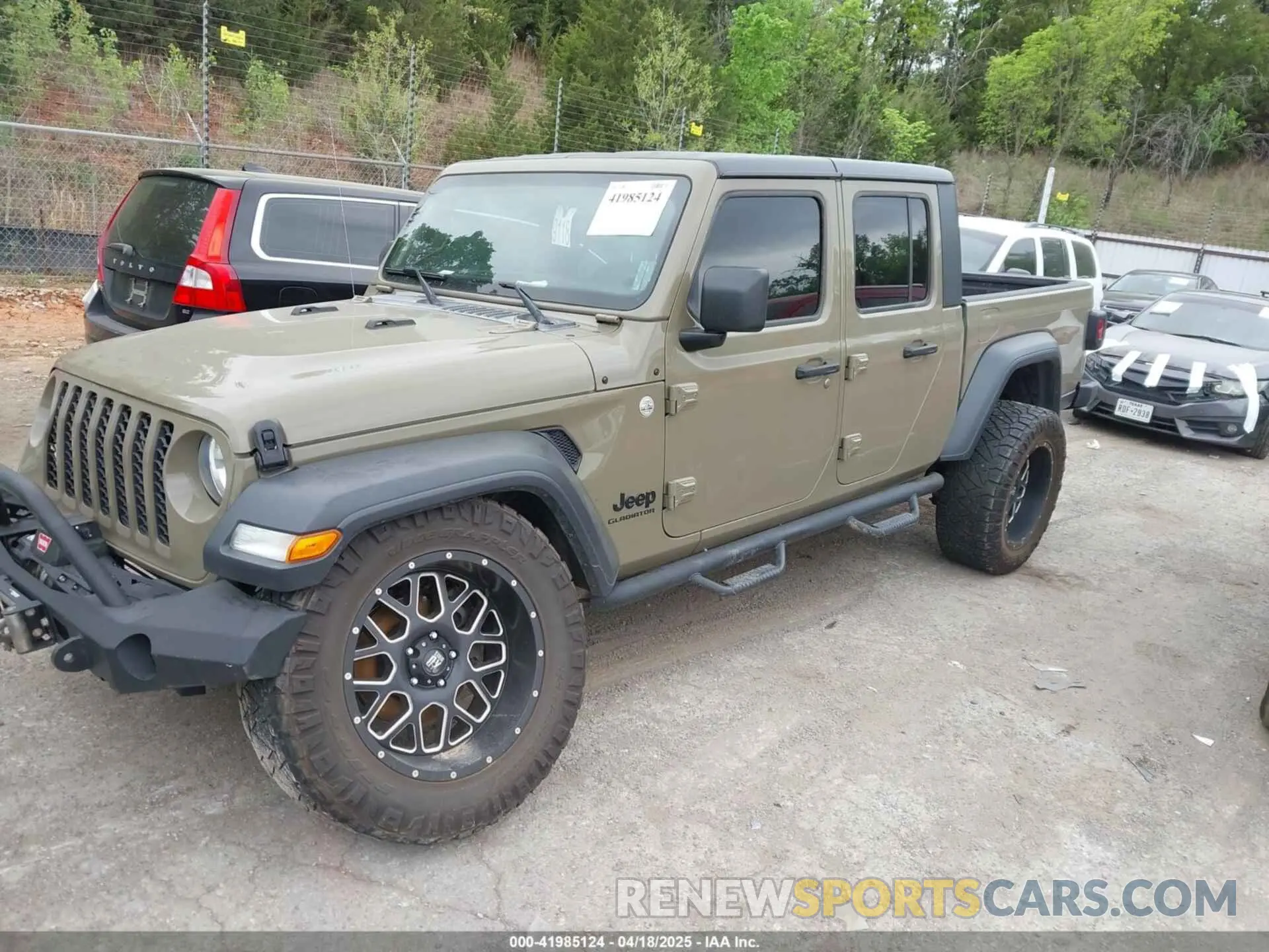 2 Photograph of a damaged car 1C6HJTAG6LL194671 JEEP GLADIATOR 2020