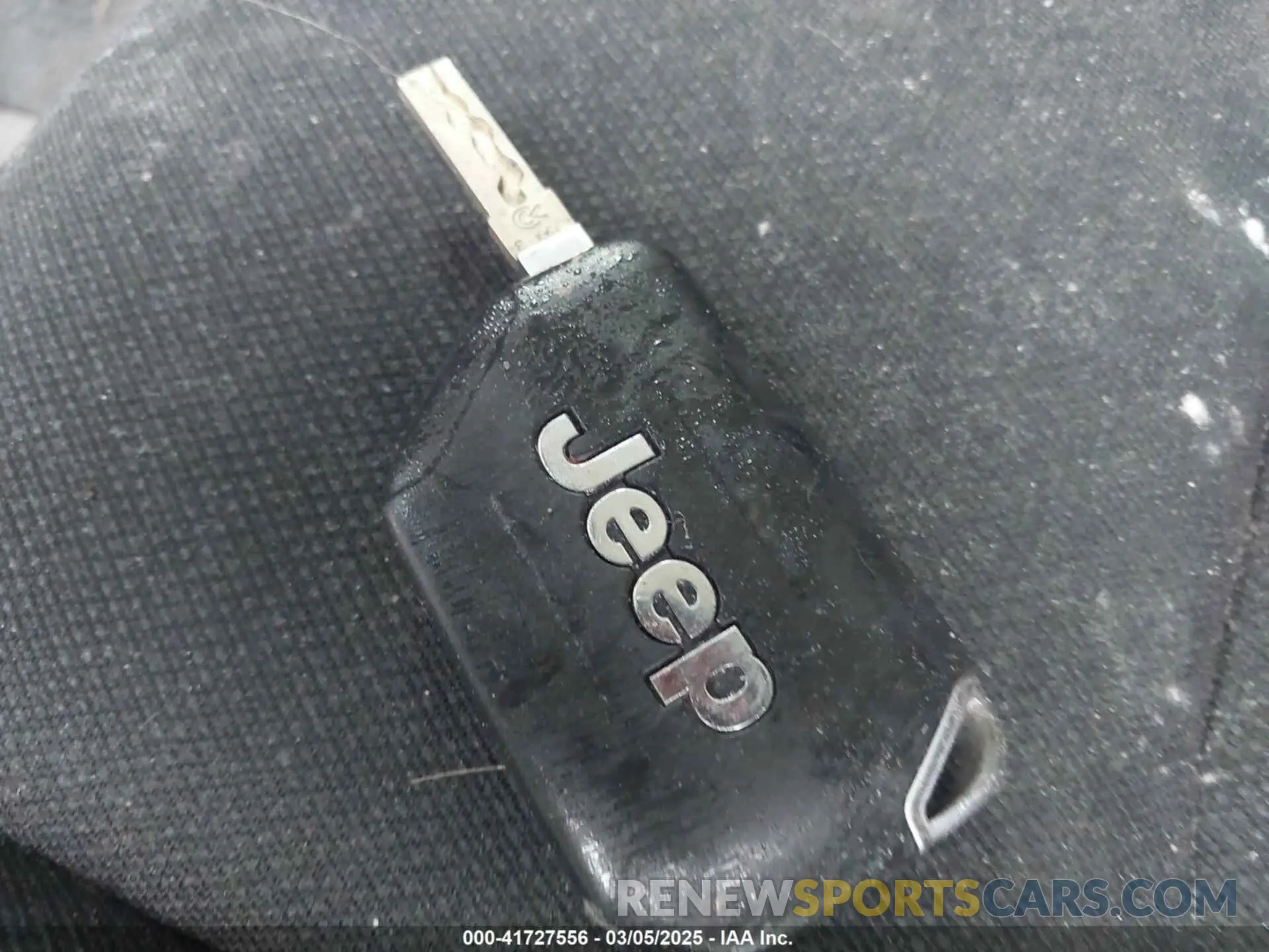 11 Photograph of a damaged car 1C6HJTAG6LL198543 JEEP GLADIATOR 2020
