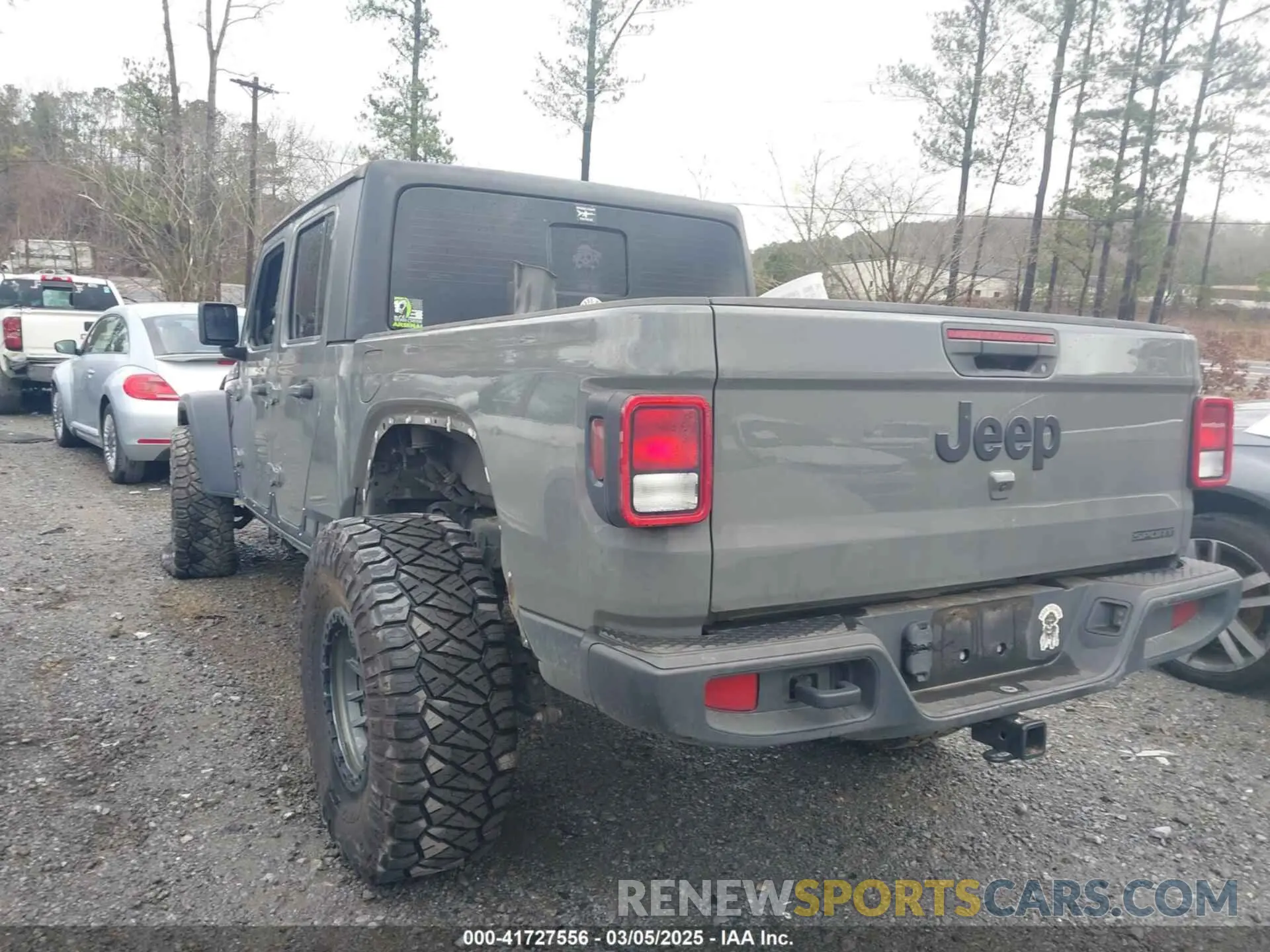 3 Photograph of a damaged car 1C6HJTAG6LL198543 JEEP GLADIATOR 2020