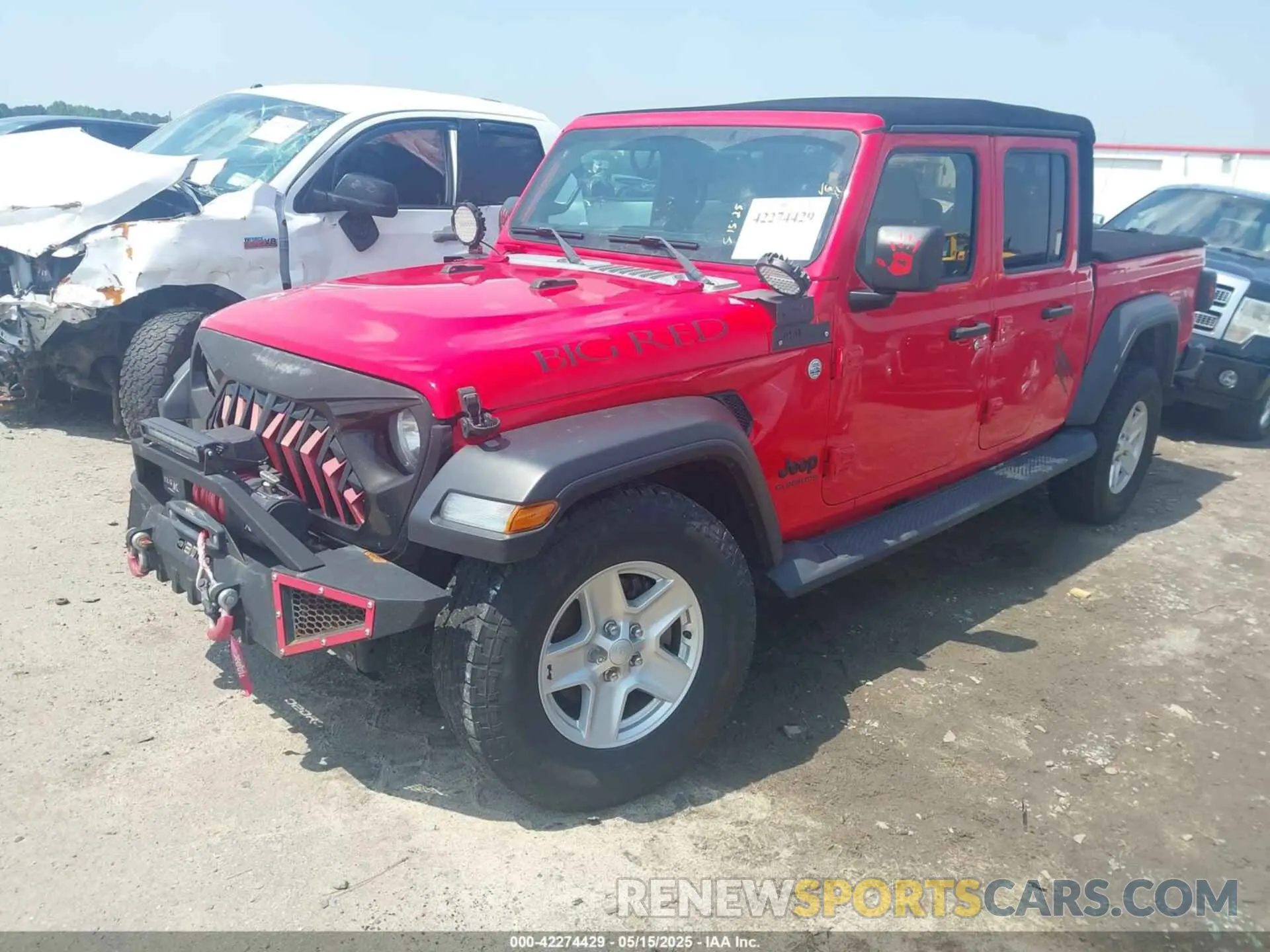 2 Photograph of a damaged car 1C6HJTAG7LL133586 JEEP GLADIATOR 2020