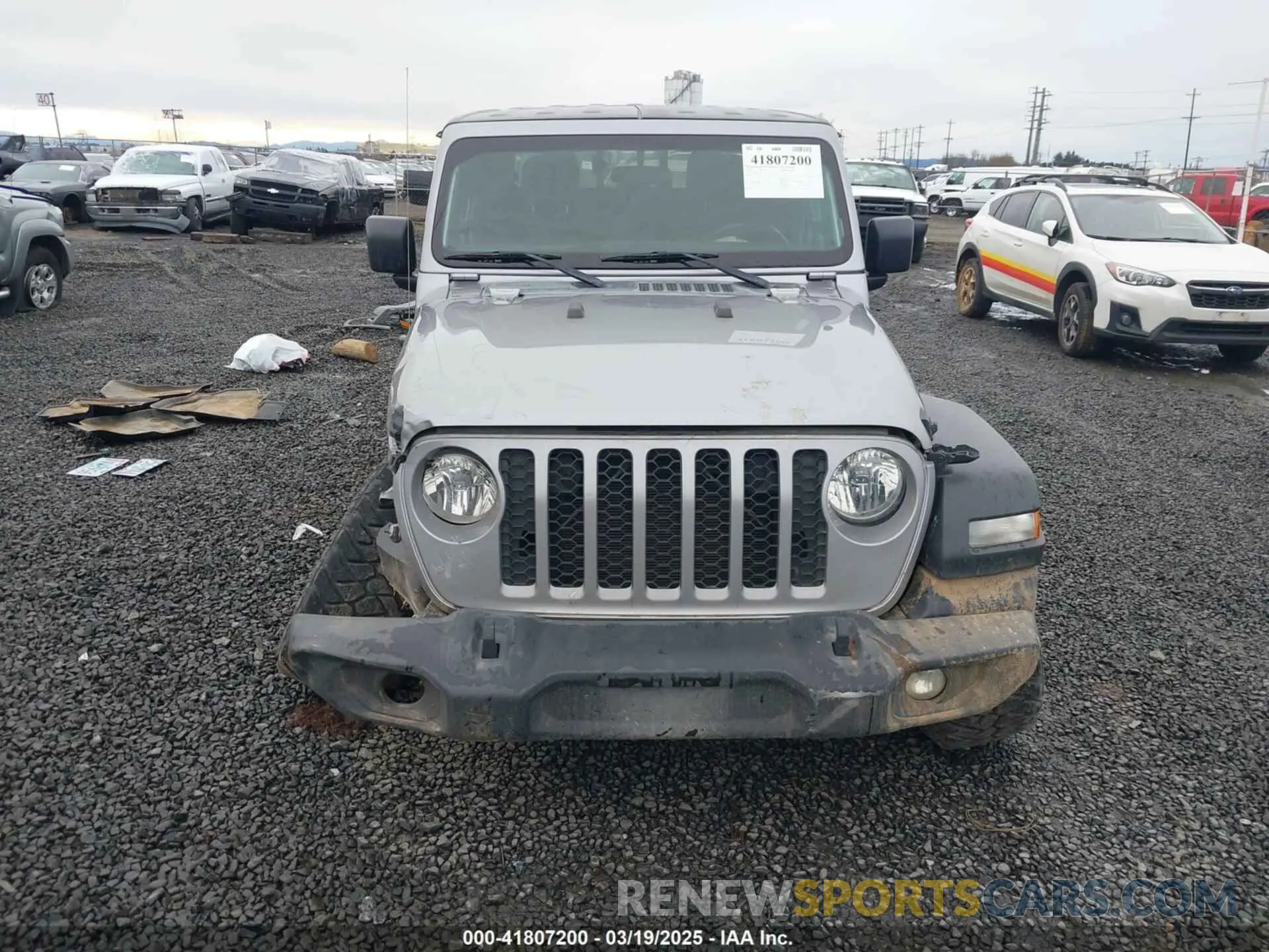 13 Photograph of a damaged car 1C6HJTAG8LL130311 JEEP GLADIATOR 2020