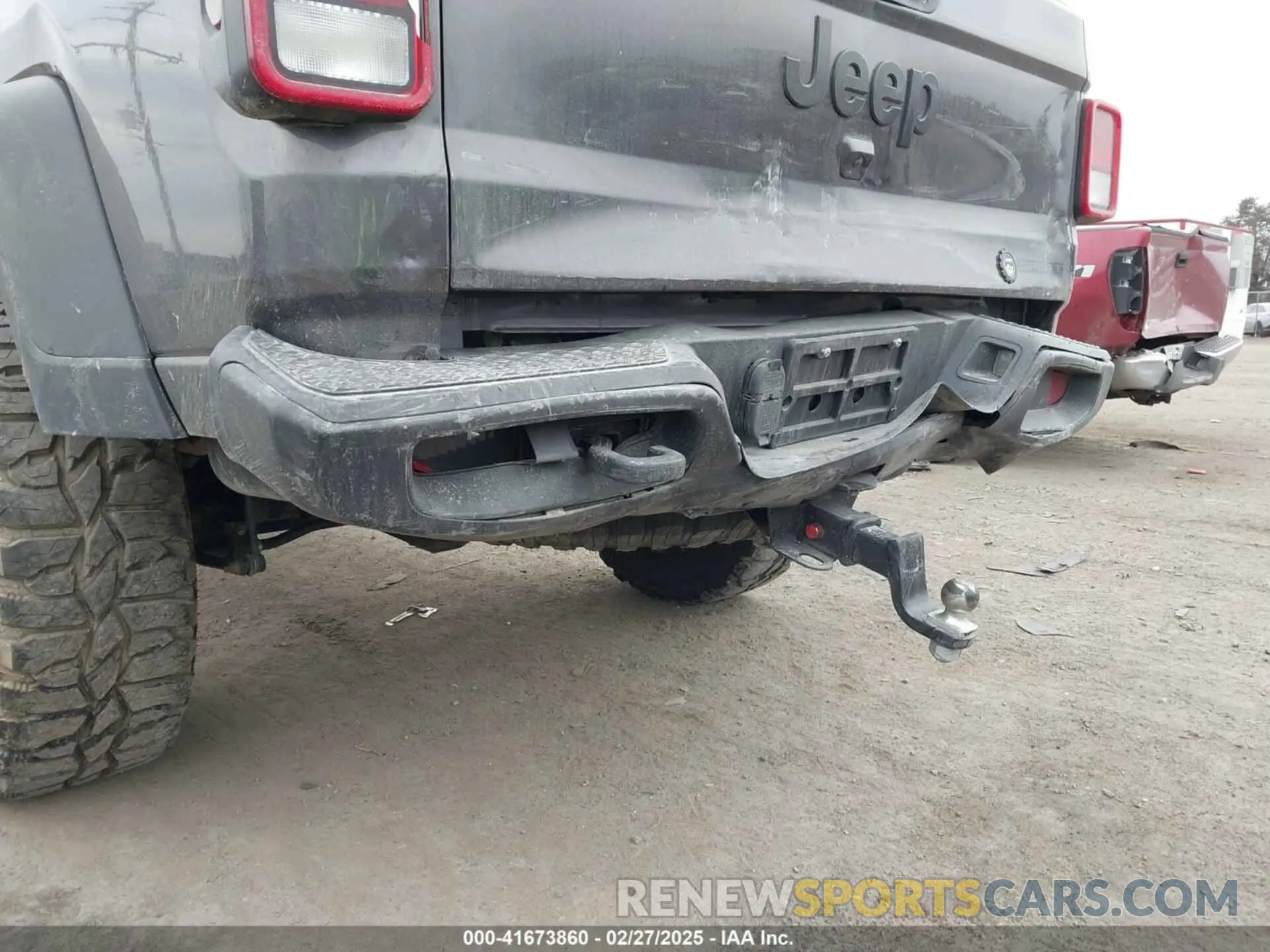 6 Photograph of a damaged car 1C6HJTAG8LL141535 JEEP GLADIATOR 2020