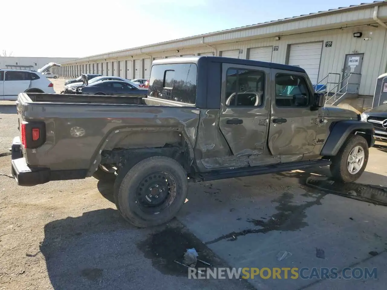 3 Photograph of a damaged car 1C6HJTAG8LL177144 JEEP GLADIATOR 2020