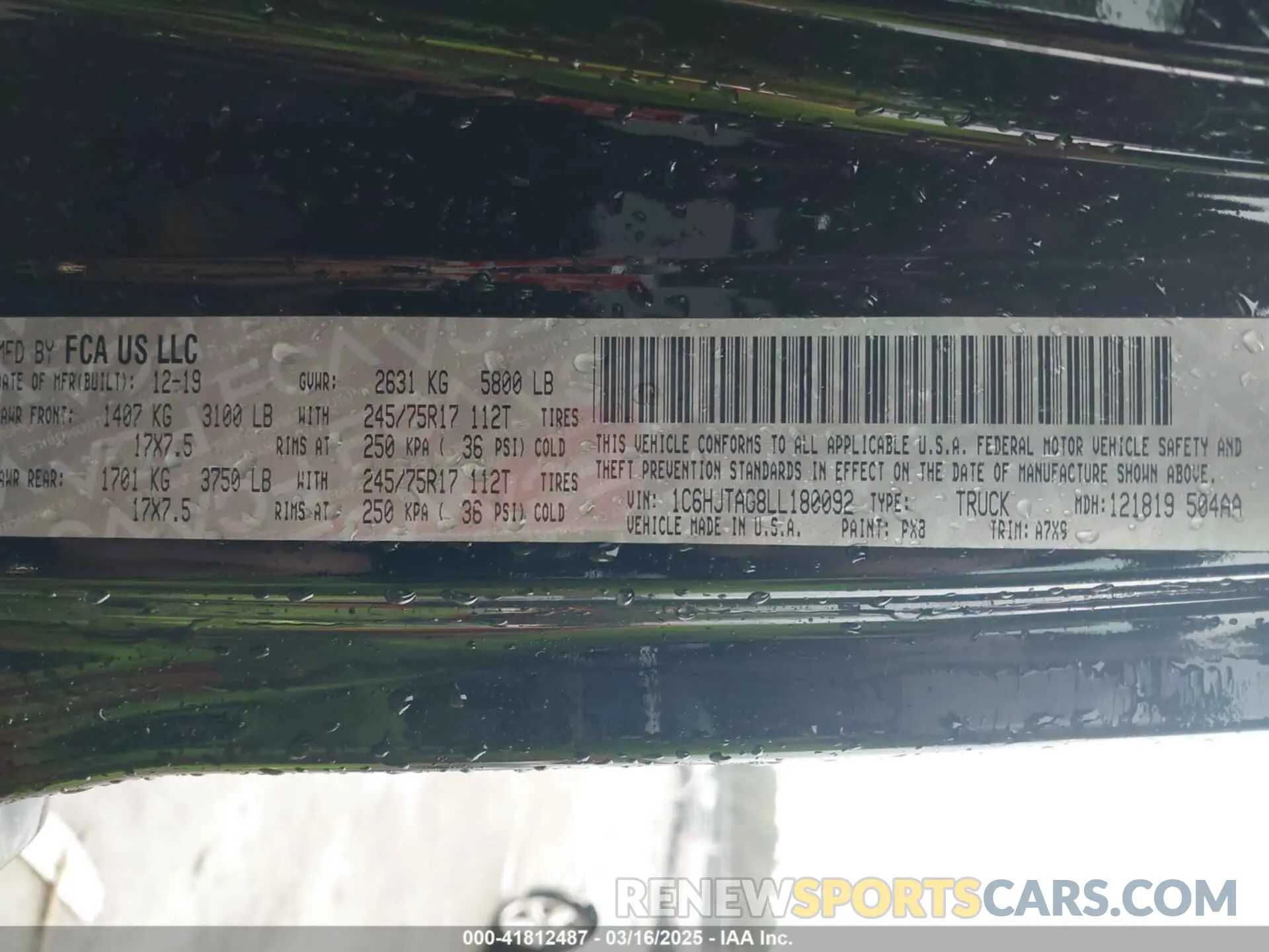 9 Photograph of a damaged car 1C6HJTAG8LL180092 JEEP GLADIATOR 2020