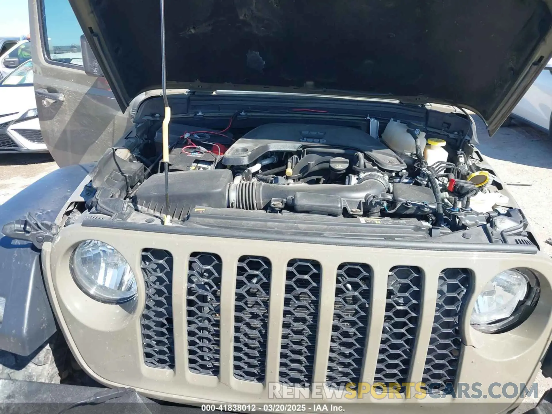9 Photograph of a damaged car 1C6HJTAG8LL212135 JEEP GLADIATOR 2020