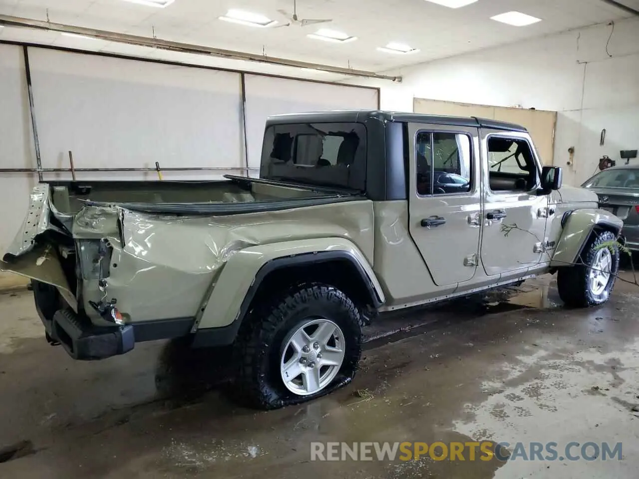 3 Photograph of a damaged car 1C6HJTAG9LL194549 JEEP GLADIATOR 2020