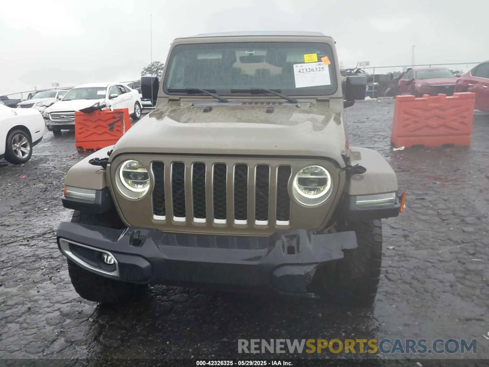 6 Photograph of a damaged car 1C6HJTFG0LL160699 JEEP GLADIATOR 2020