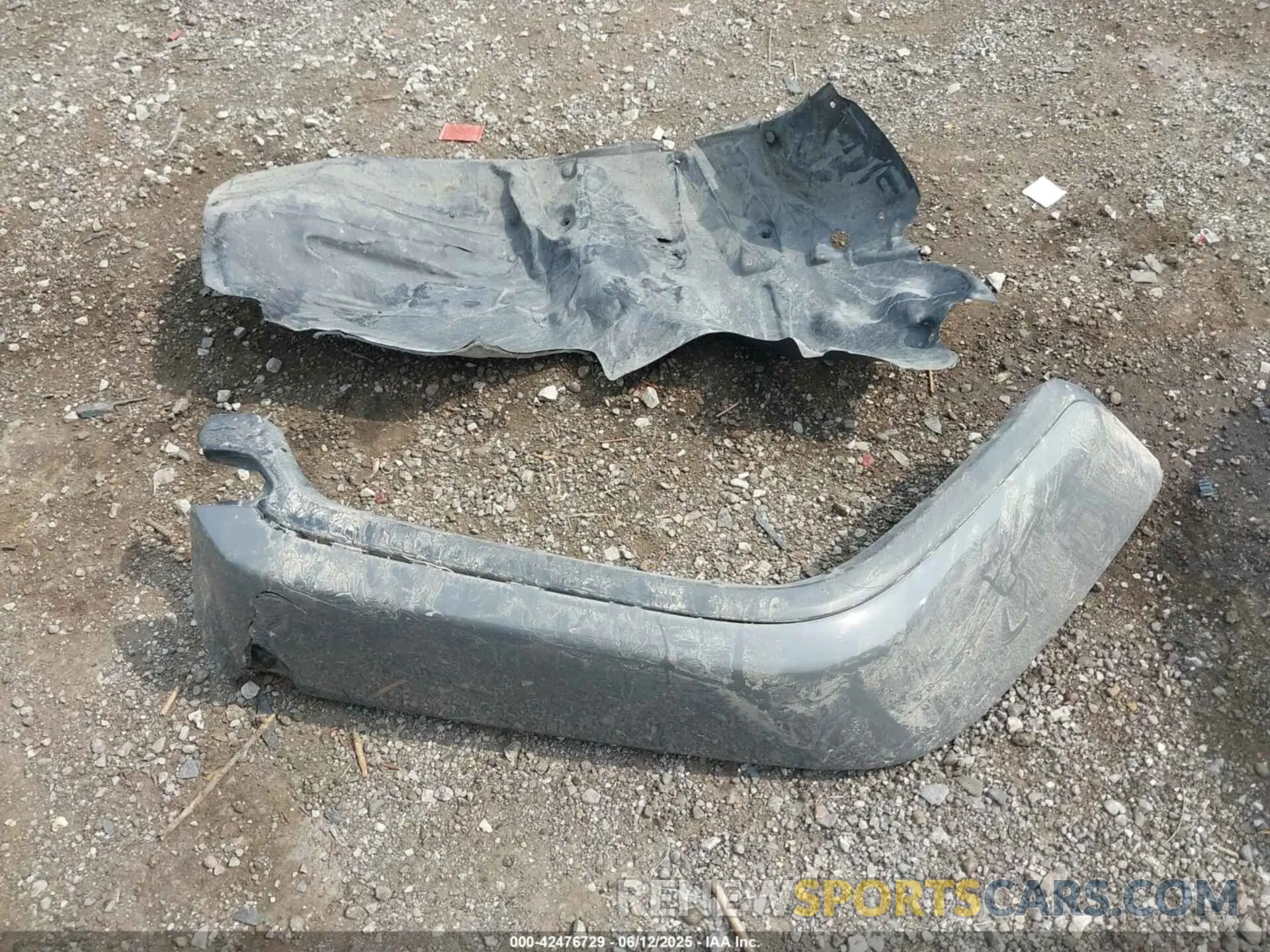 12 Photograph of a damaged car 1C6HJTFG0LL169628 JEEP GLADIATOR 2020