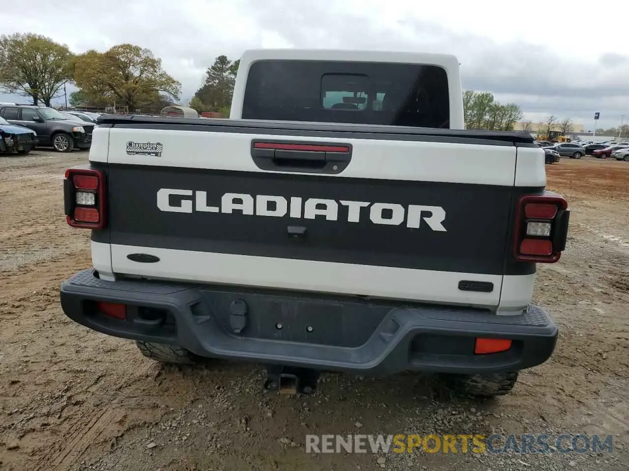 6 Photograph of a damaged car 1C6HJTFG0LL172481 JEEP GLADIATOR 2020