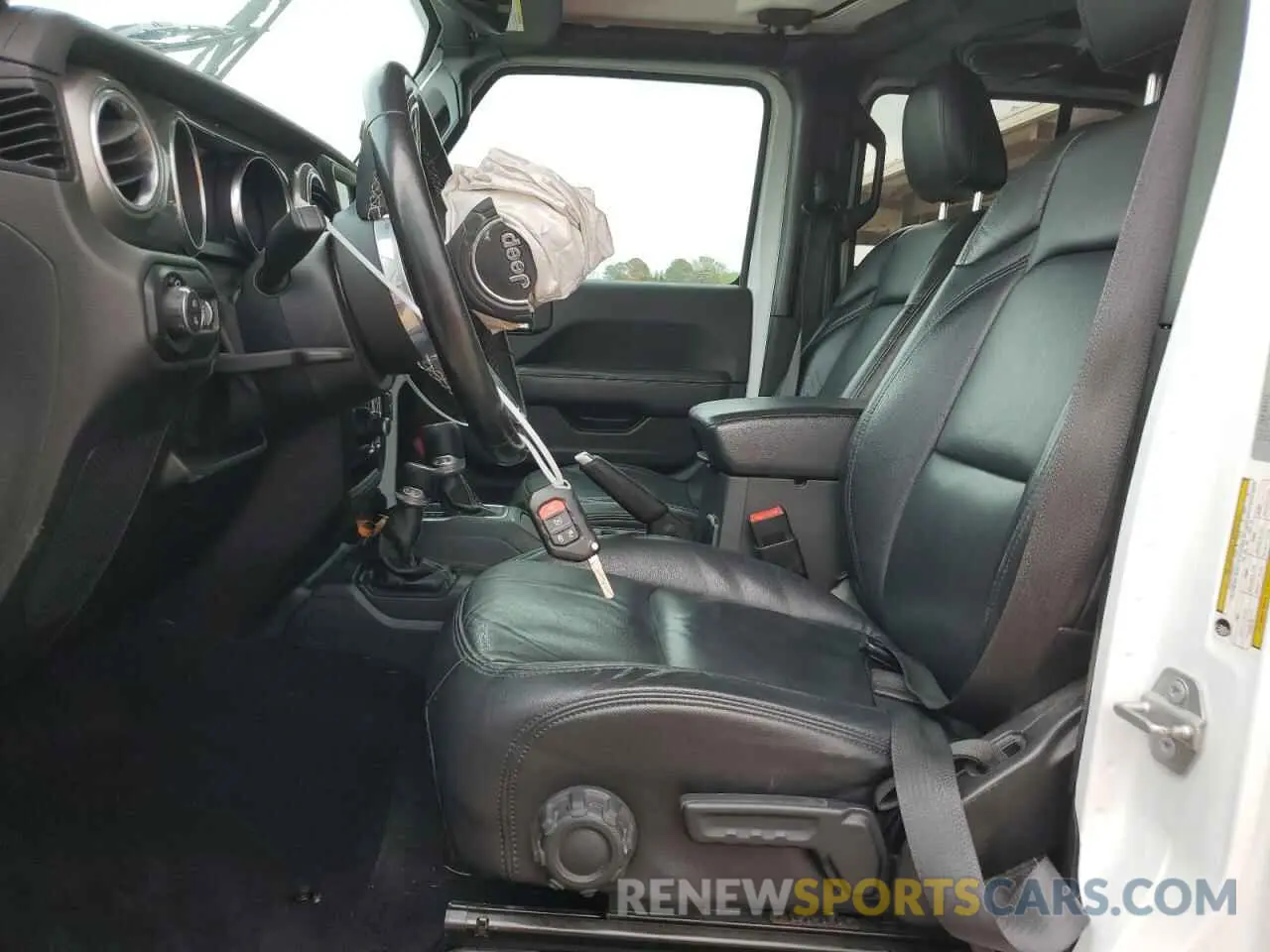 7 Photograph of a damaged car 1C6HJTFG0LL172481 JEEP GLADIATOR 2020