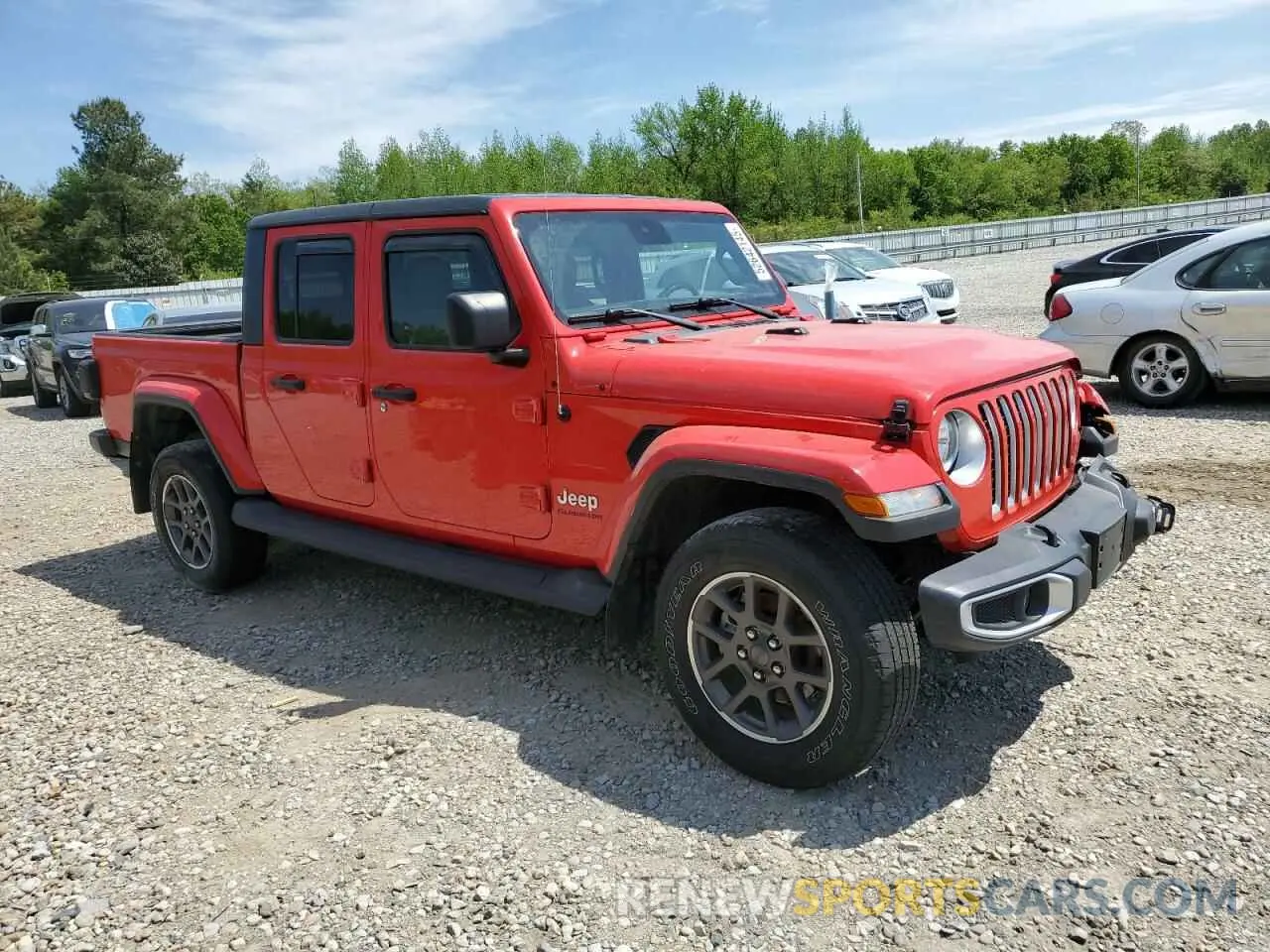 4 Photograph of a damaged car 1C6HJTFG1LL198586 JEEP GLADIATOR 2020