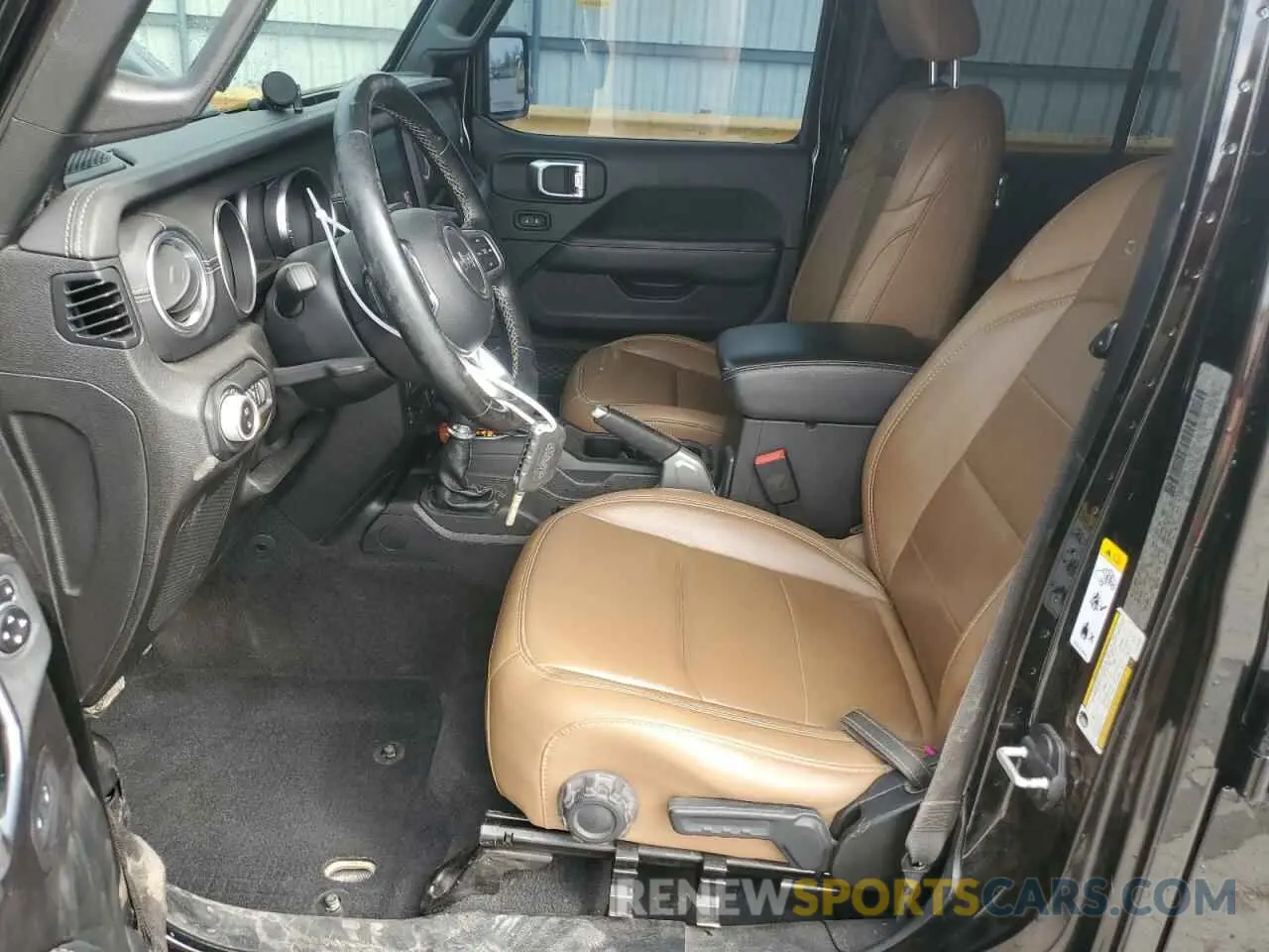 7 Photograph of a damaged car 1C6HJTFG4LL137667 JEEP GLADIATOR 2020