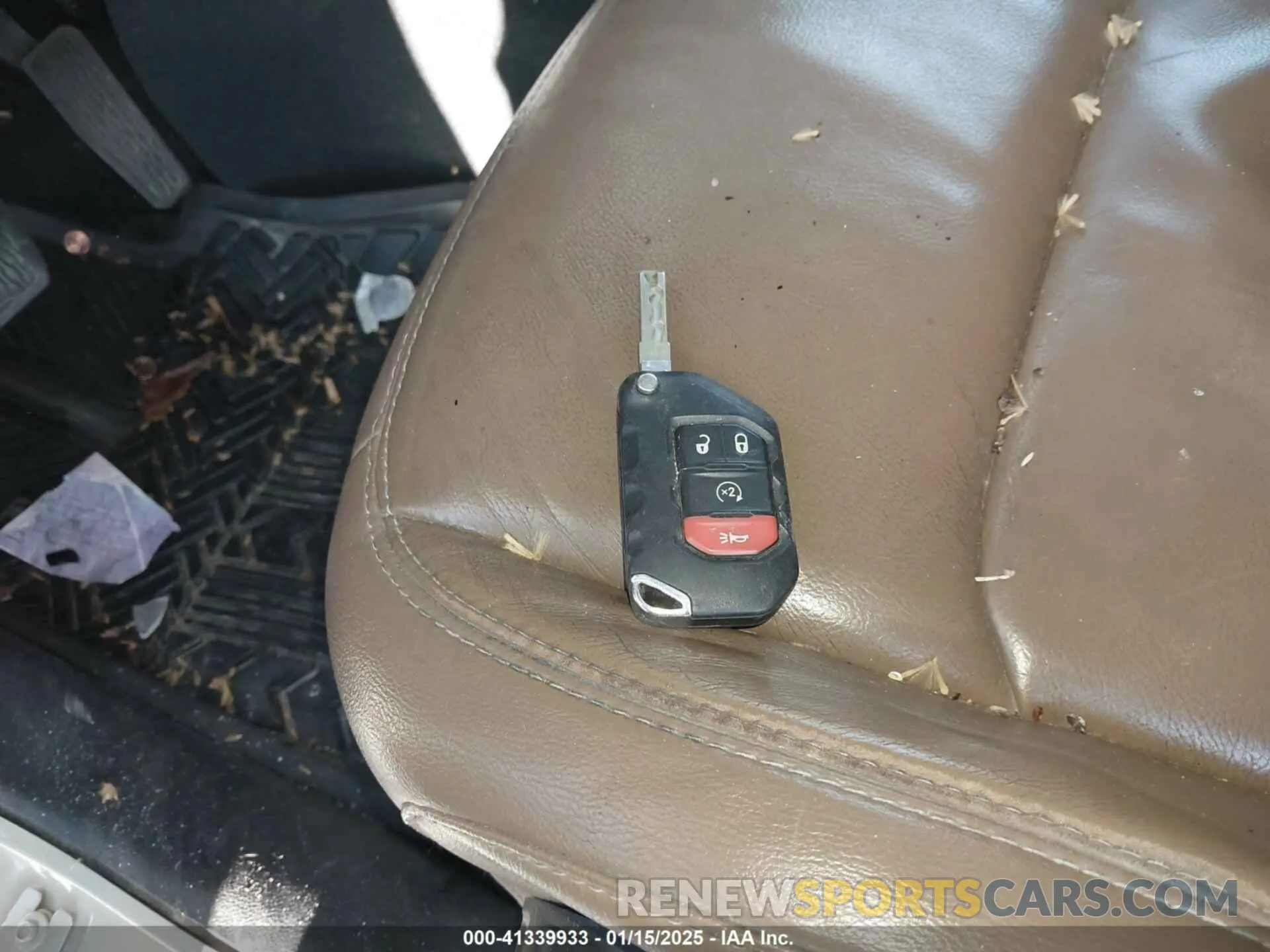 11 Photograph of a damaged car 1C6HJTFG4LL169647 JEEP GLADIATOR 2020