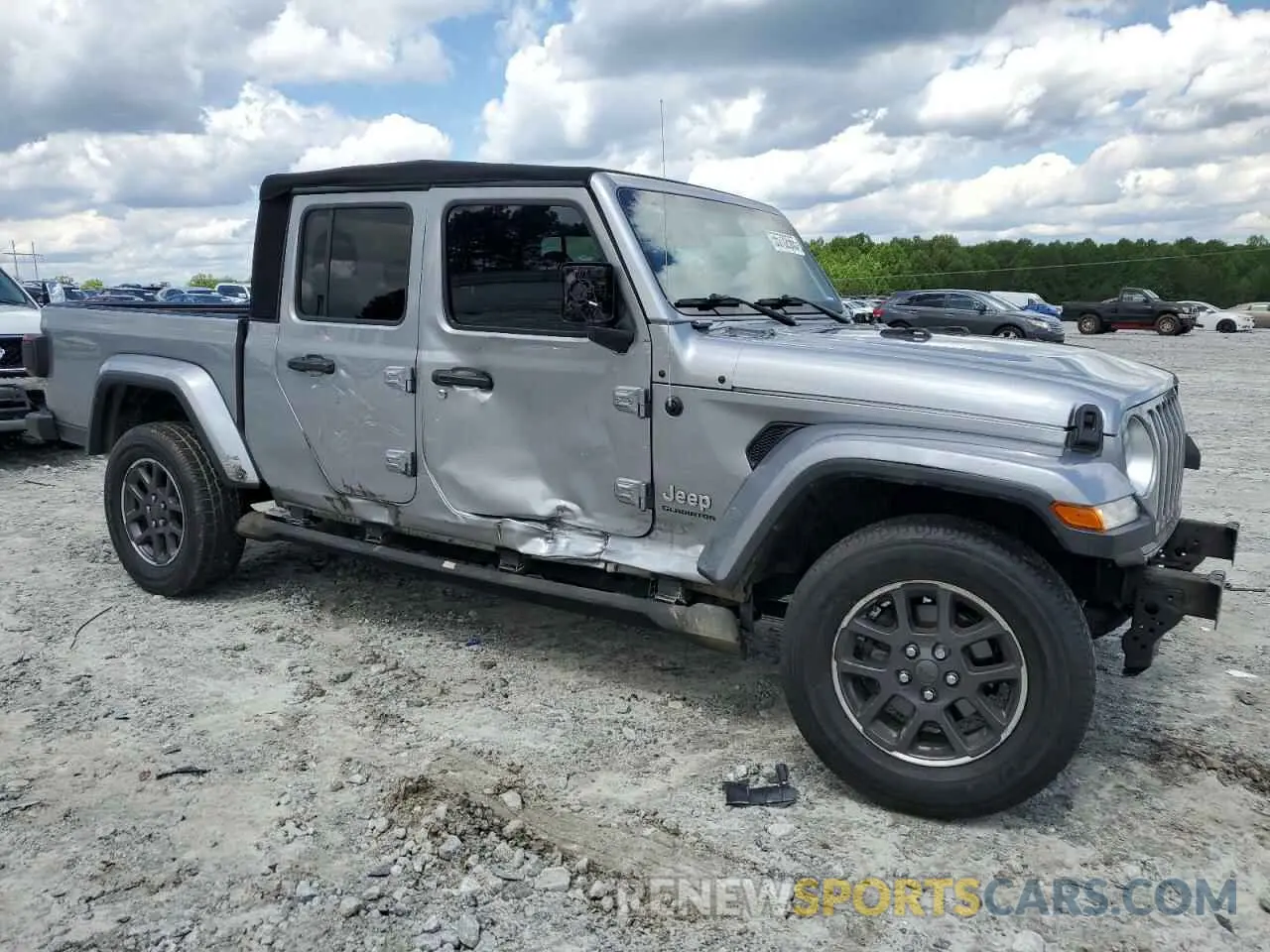 4 Photograph of a damaged car 1C6HJTFG4LL180339 JEEP GLADIATOR 2020
