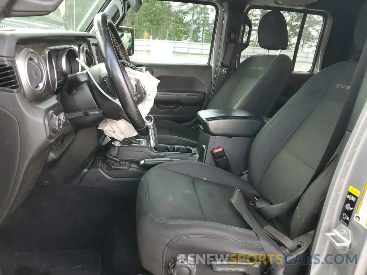 7 Photograph of a damaged car 1C6HJTFG4LL180339 JEEP GLADIATOR 2020