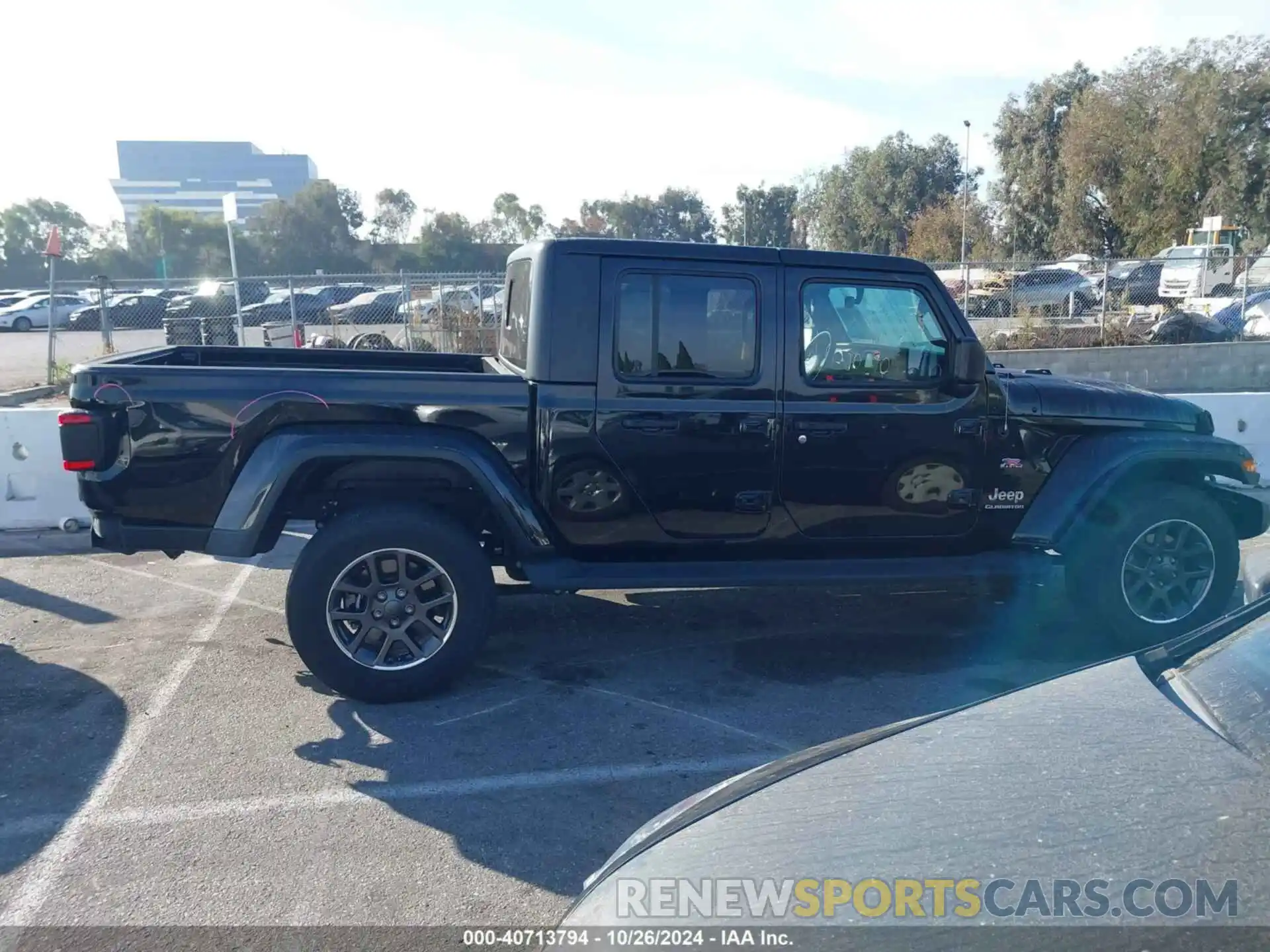 14 Photograph of a damaged car 1C6HJTFG7LL139980 JEEP GLADIATOR 2020