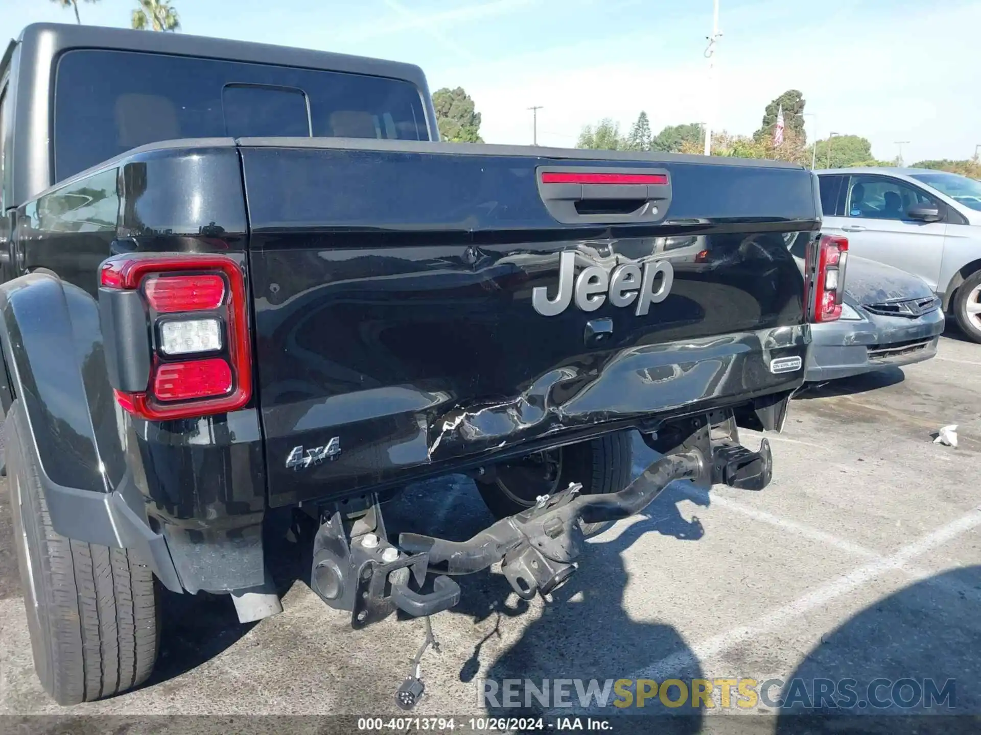 6 Photograph of a damaged car 1C6HJTFG7LL139980 JEEP GLADIATOR 2020