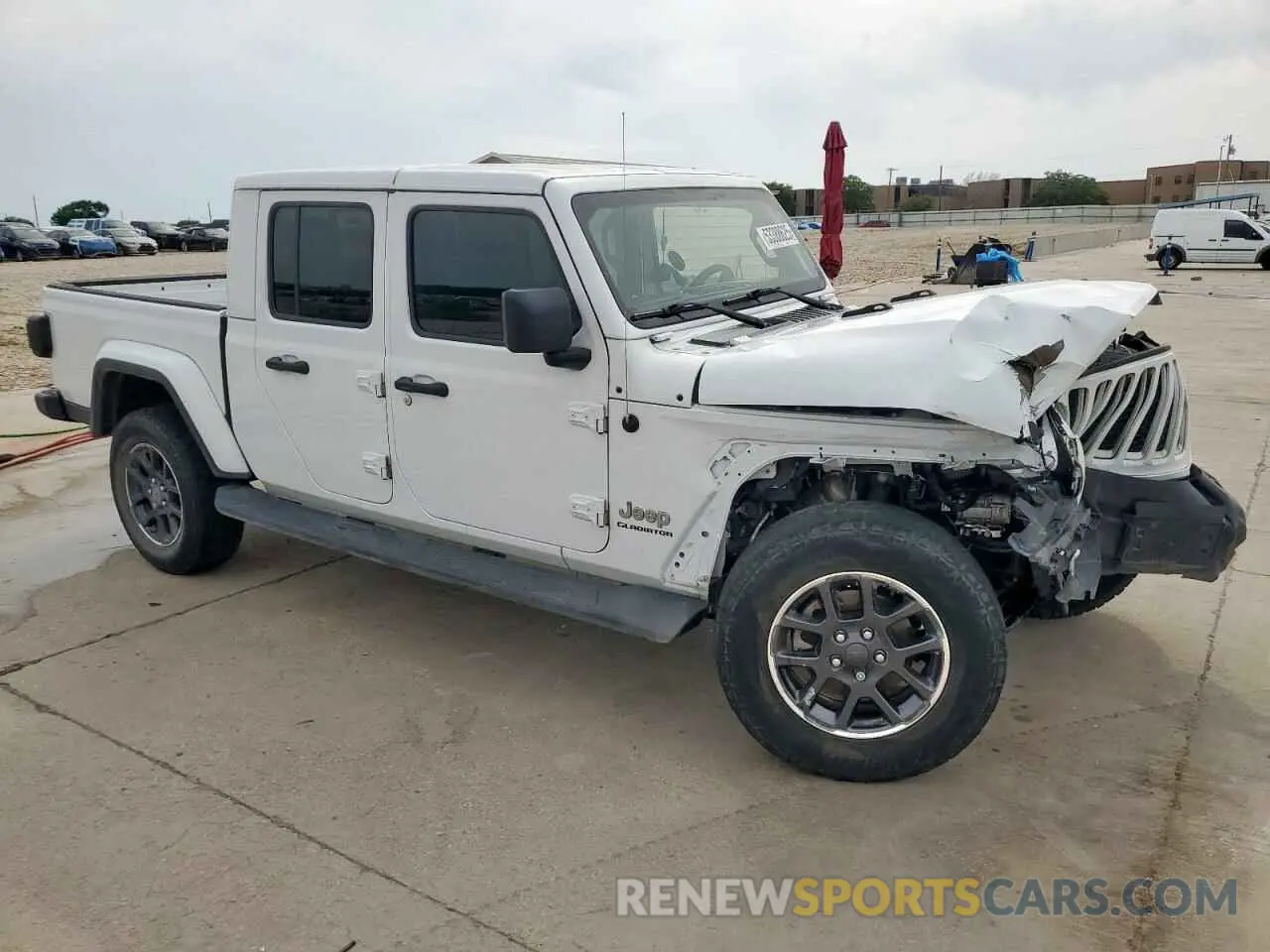 4 Photograph of a damaged car 1C6HJTFG8LL180005 JEEP GLADIATOR 2020