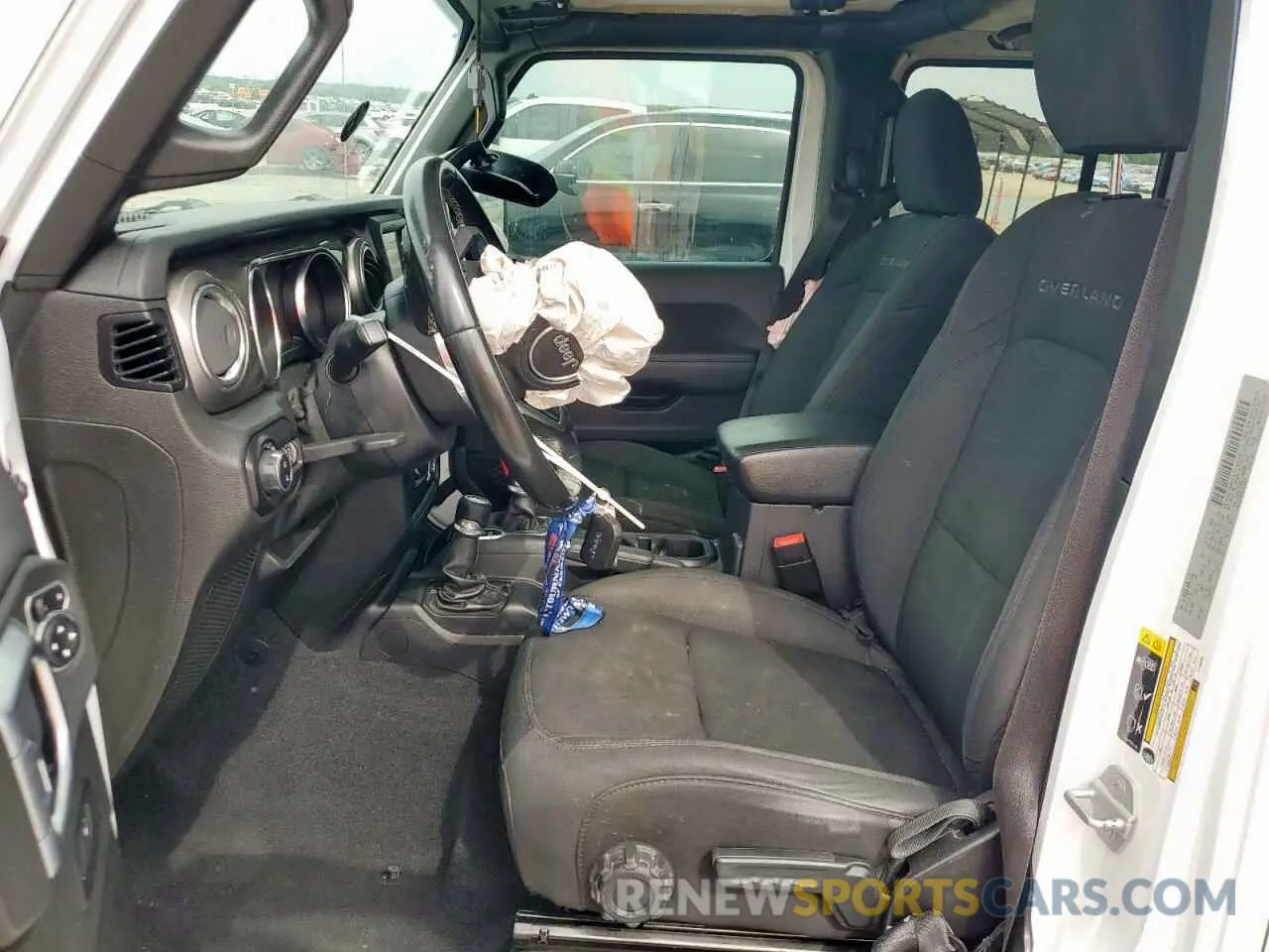 7 Photograph of a damaged car 1C6HJTFG8LL180005 JEEP GLADIATOR 2020