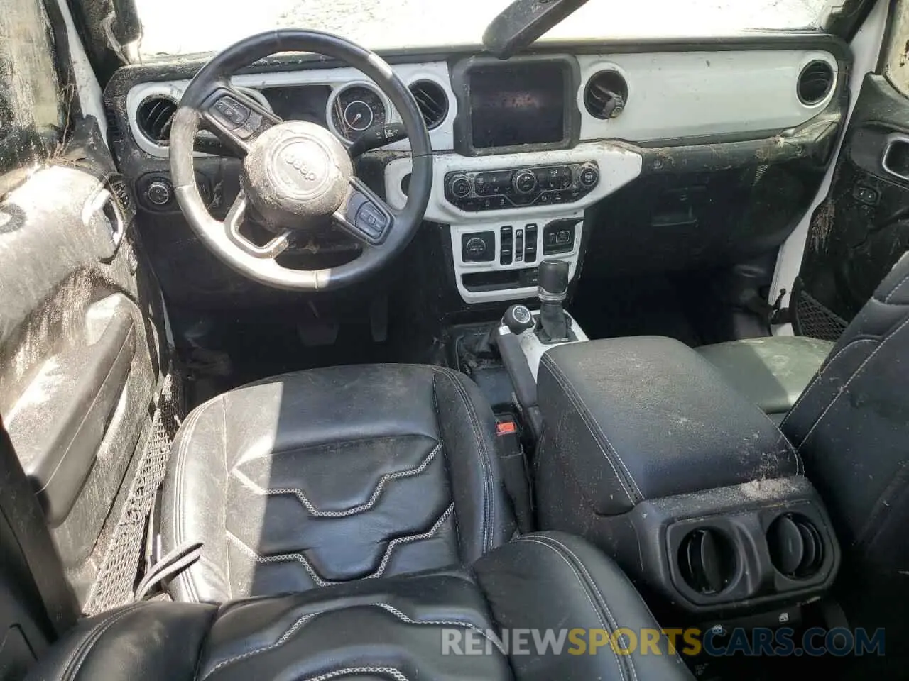 8 Photograph of a damaged car 1C6JJTAG3LL215977 JEEP GLADIATOR 2020