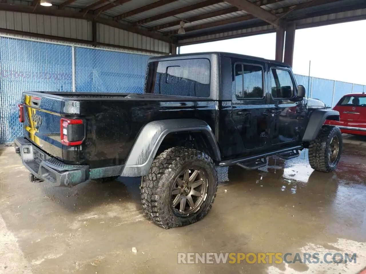 3 Photograph of a damaged car 1C6JJTAGXLL139755 JEEP GLADIATOR 2020