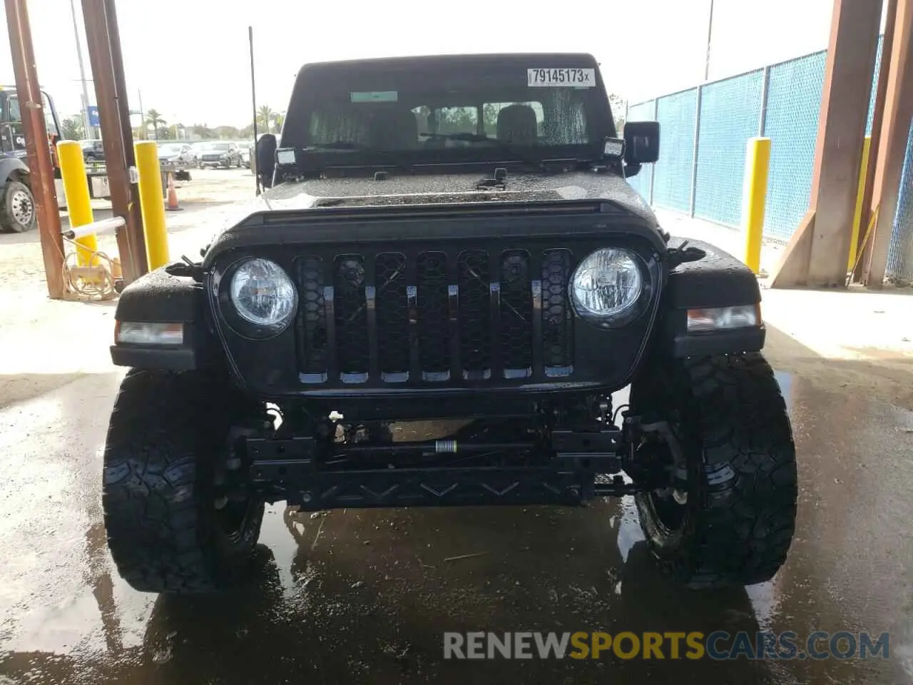 5 Photograph of a damaged car 1C6JJTAGXLL139755 JEEP GLADIATOR 2020