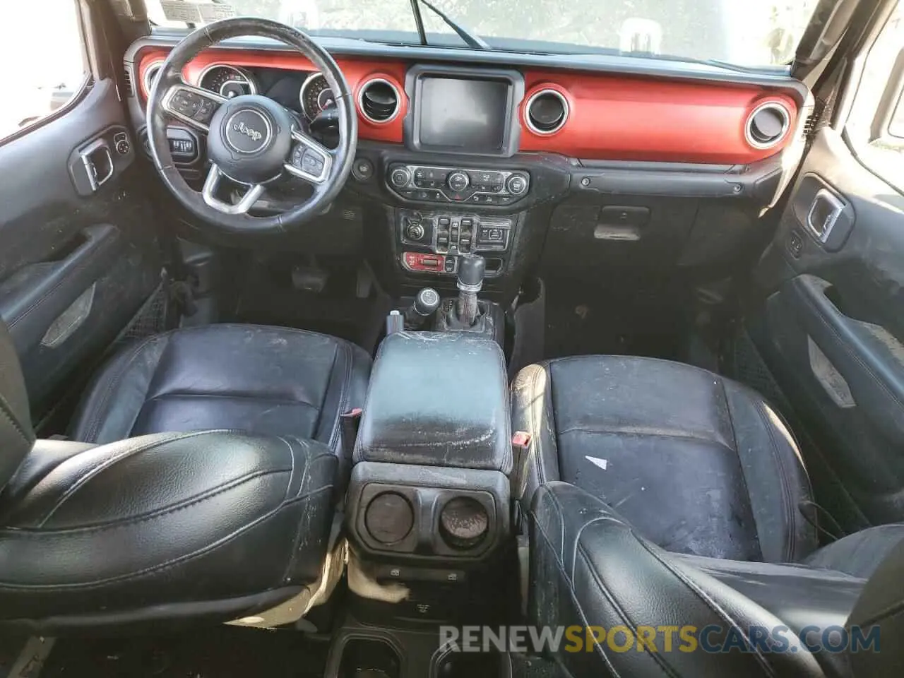 8 Photograph of a damaged car 1C6JJTBG0LL135826 JEEP GLADIATOR 2020