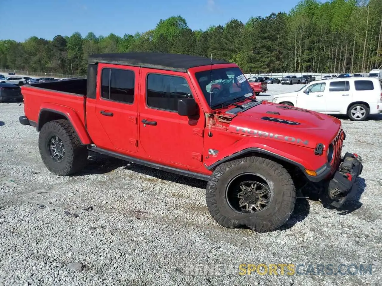 4 Photograph of a damaged car 1C6JJTBG0LL136507 JEEP GLADIATOR 2020