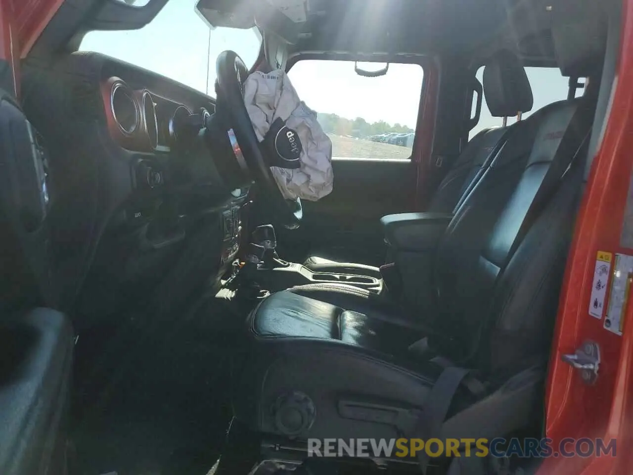 7 Photograph of a damaged car 1C6JJTBG0LL136507 JEEP GLADIATOR 2020